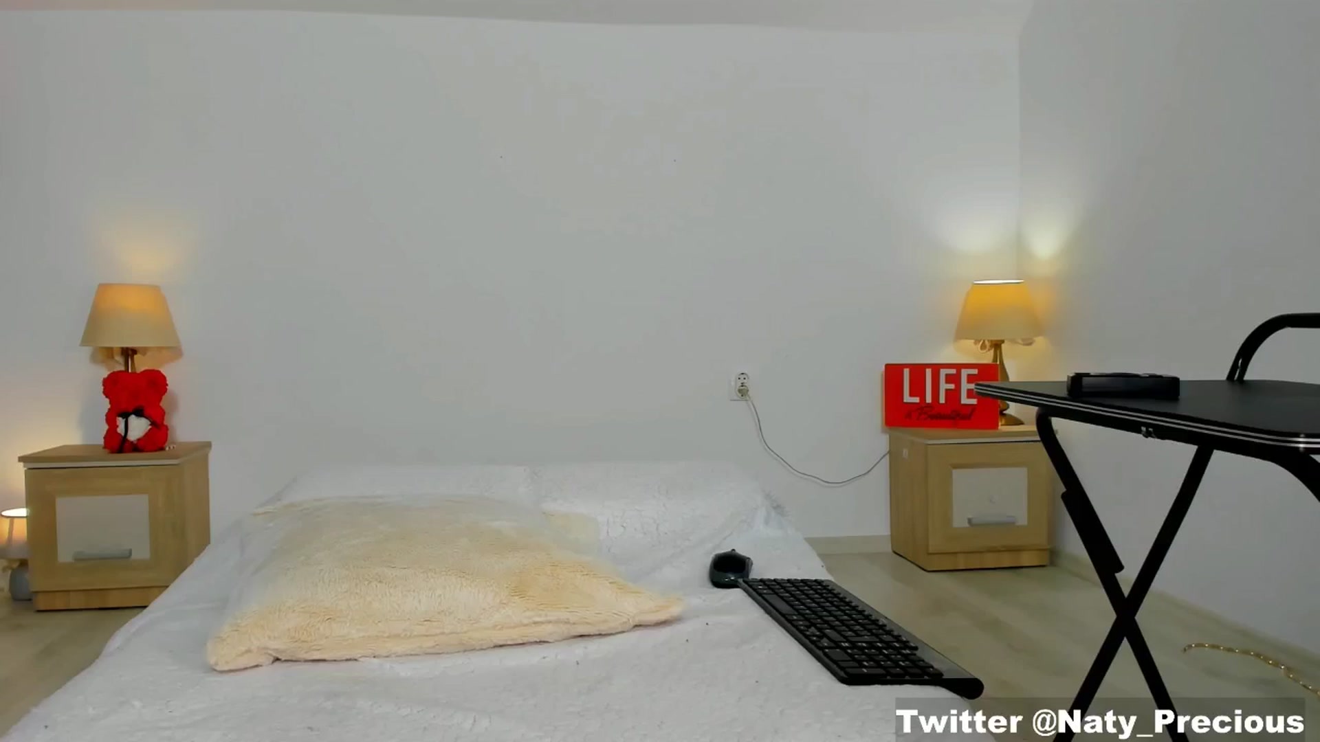 Gallery image thumbnail from NattyPrecious's myfreecams stream on, 05/28/2024, 14:50 image 6 of 20