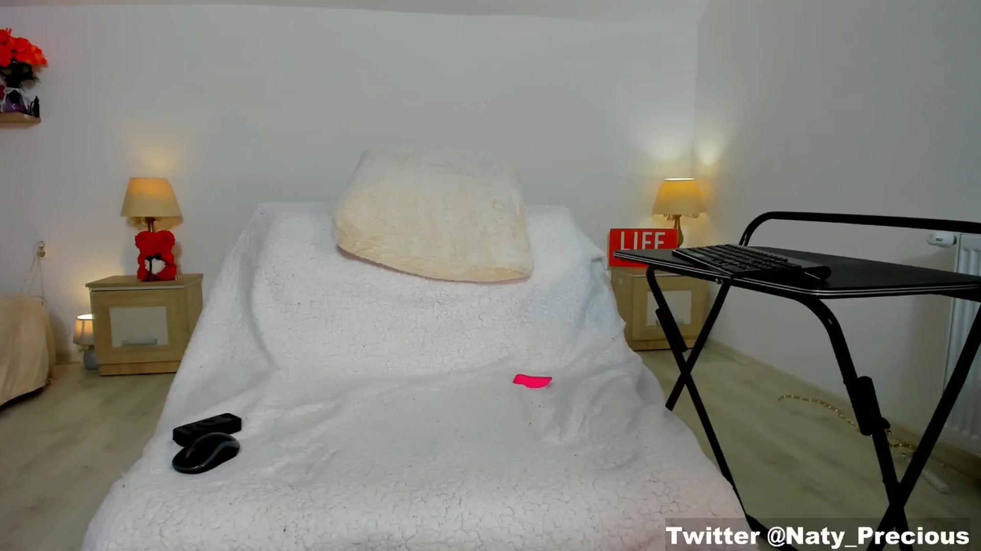 Gallery image thumbnail from NattyPrecious's myfreecams stream on, 05/28/2024, 14:50 image 18 of 20