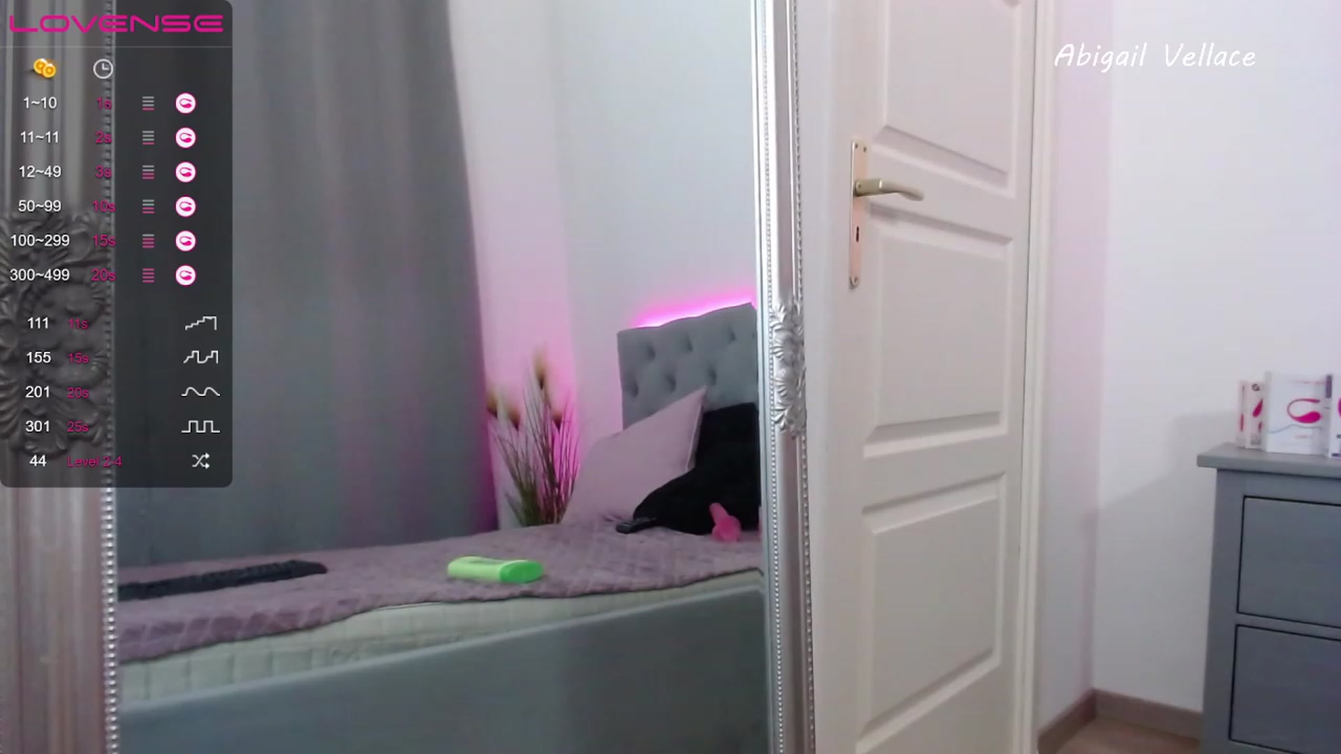 Gallery image thumbnail from NaturaLips's myfreecams stream on, 02/14/2023, 18:19 image 4 of 20