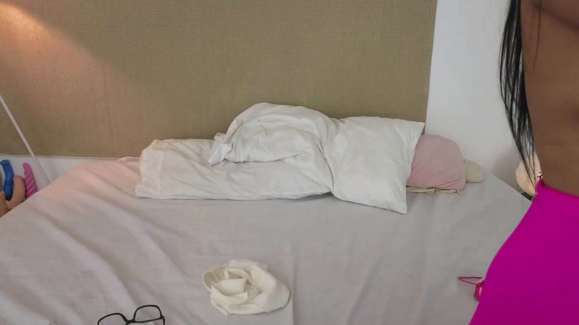 Gallery image thumbnail from NaturalHentai's myfreecams stream on, 09/15/2023, 06:46 image 7 of 20