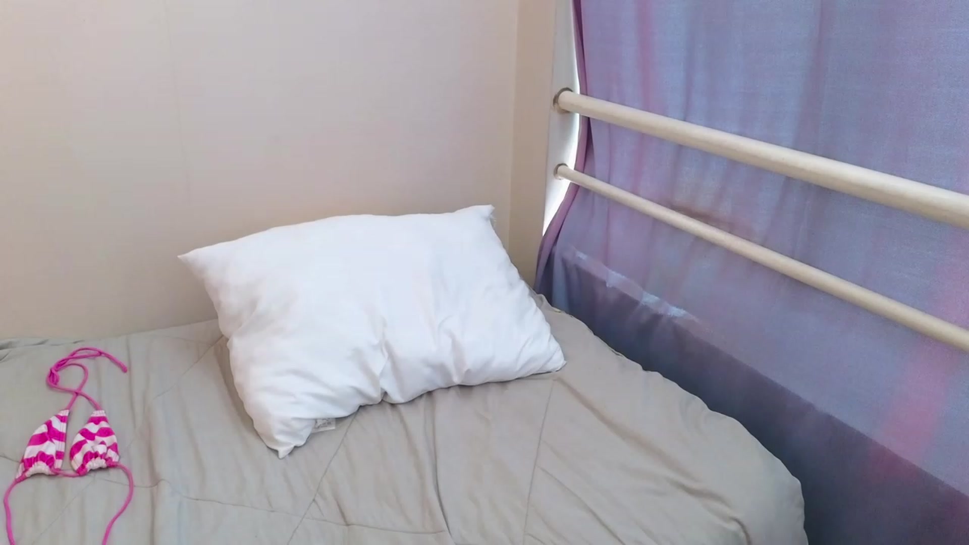 Gallery image thumbnail from NaturalHentai's myfreecams stream on, 01/04/2024, 20:44 image 9 of 20