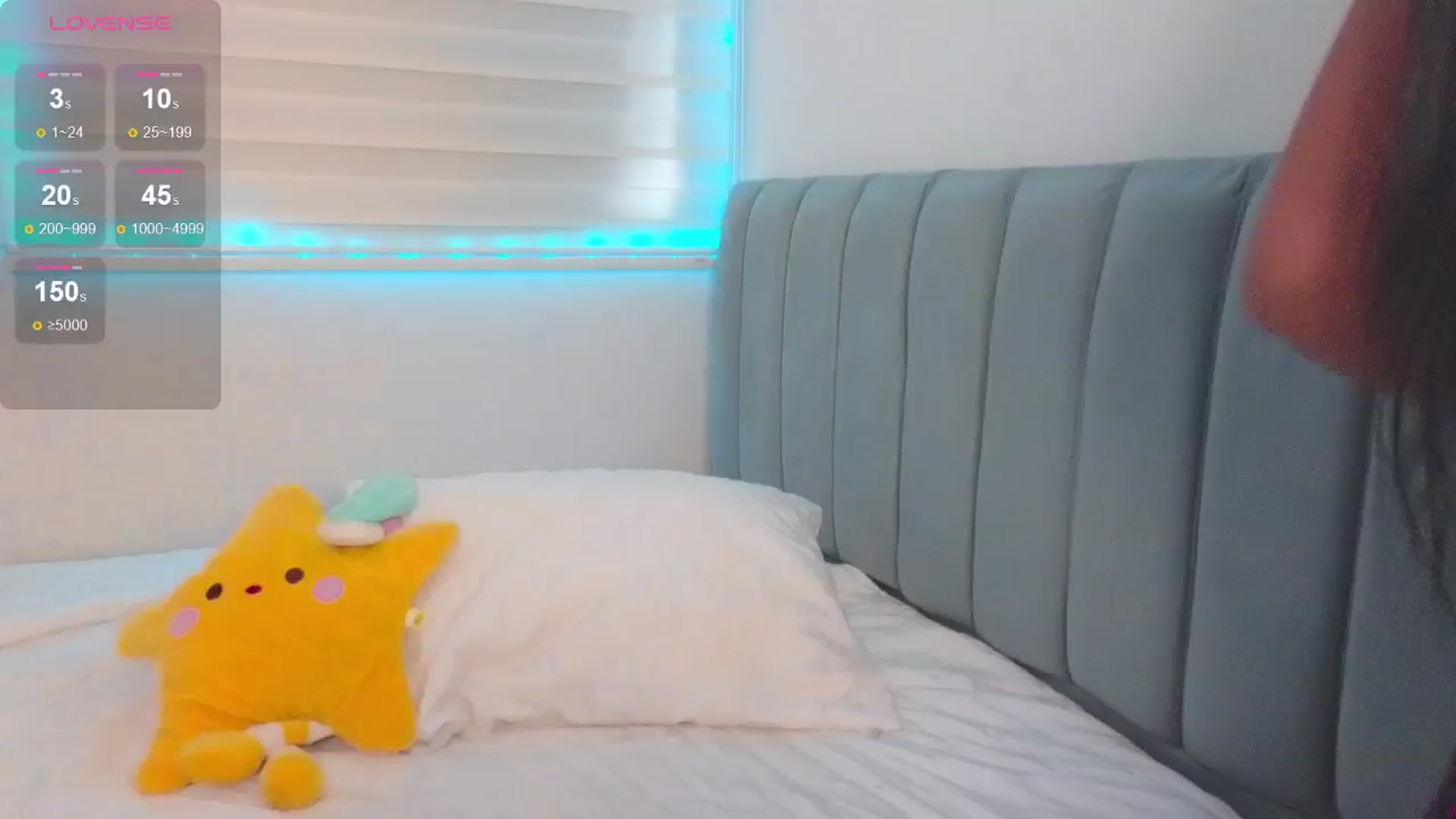 Gallery image thumbnail from NaturalHentai's myfreecams stream on, 08/11/2024, 16:30 image 2 of 20
