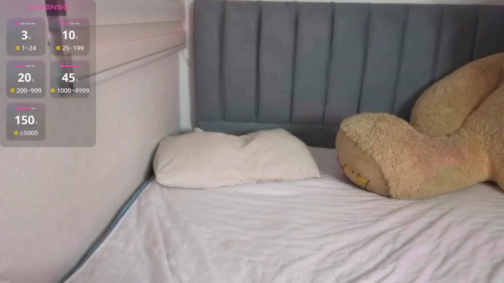 Gallery image thumbnail from NaturalHentai's myfreecams stream on, 09/21/2024, 10:39 image 18 of 20