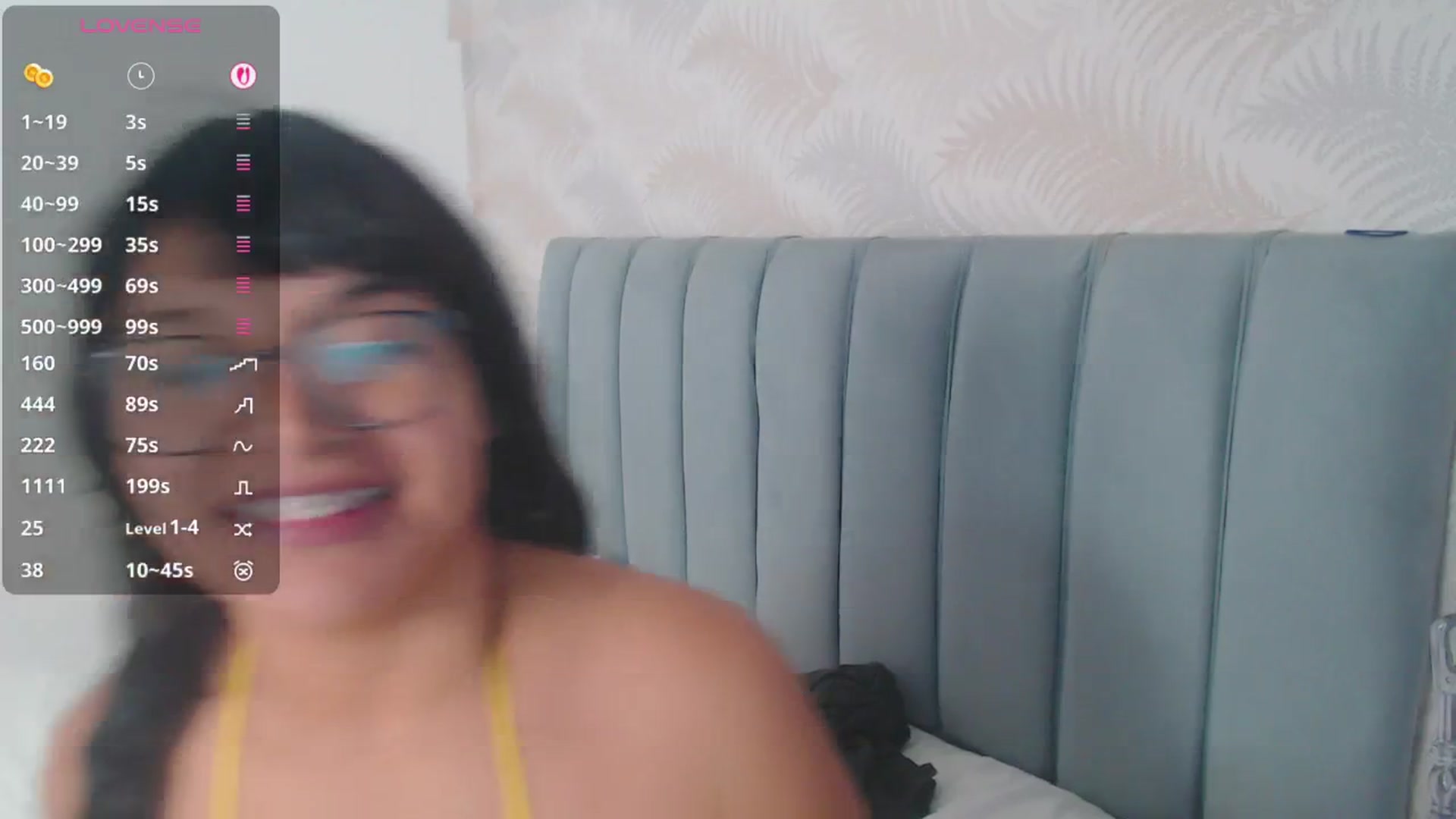 Gallery image thumbnail from NaturalHentai's myfreecams stream on, 05/21/2025, 01:12 image 6 of 20