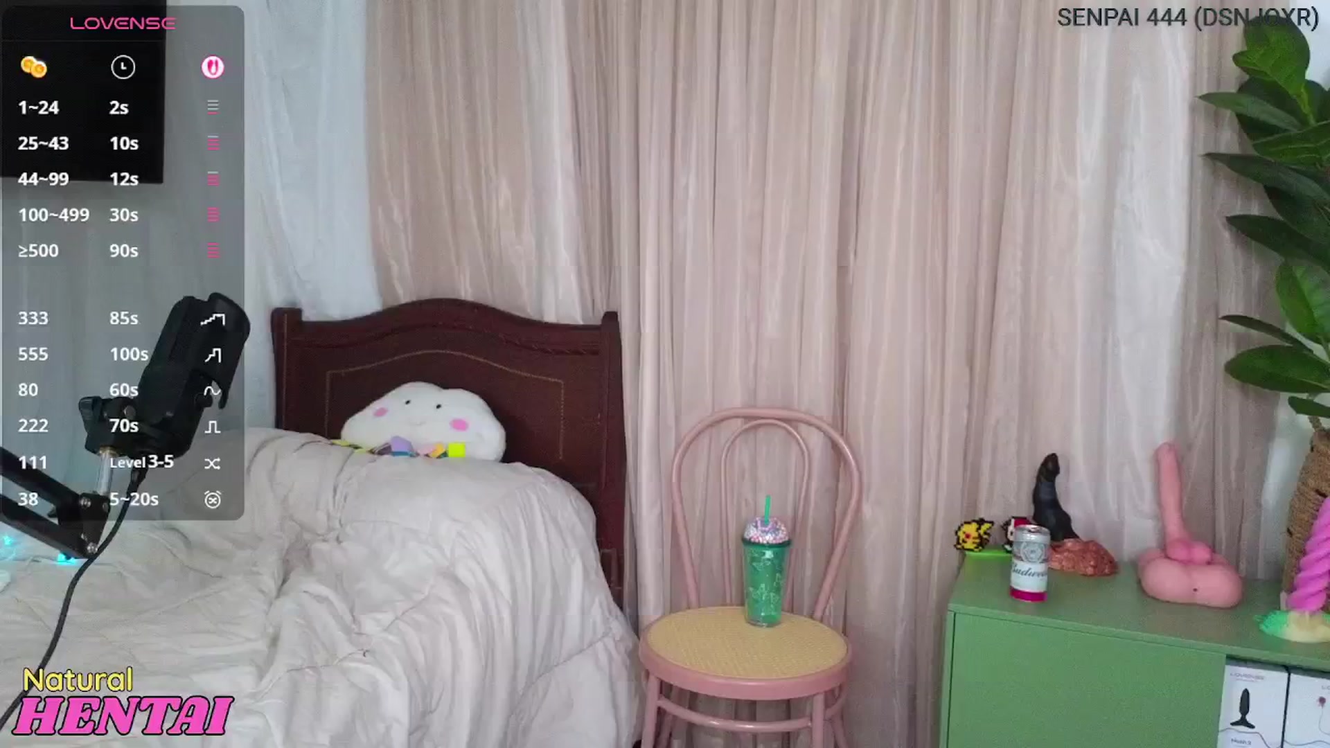 Gallery image thumbnail from NaturalHentai's myfreecams stream on, 09/06/2025, 23:42 image 14 of 20