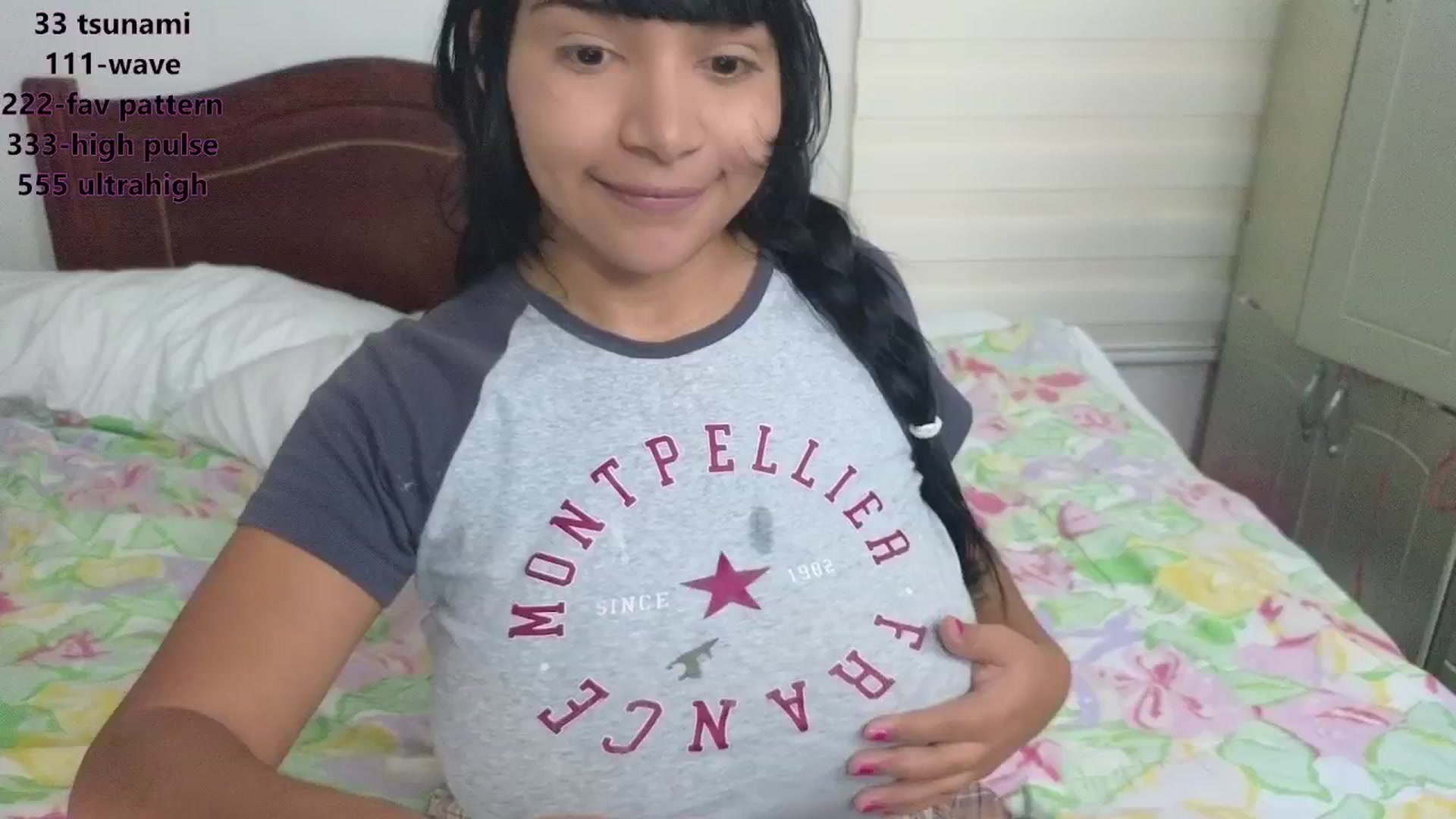 Gallery image thumbnail from NaturalHentai's myfreecams stream on, 12/21/2025, 23:01 image 8 of 20