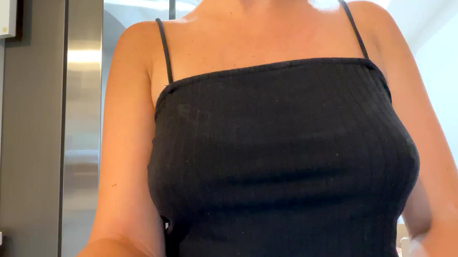 Gallery image thumbnail from NaturalNex's myfreecams stream on, 04/01/2024, 16:48 image 8 of 20
