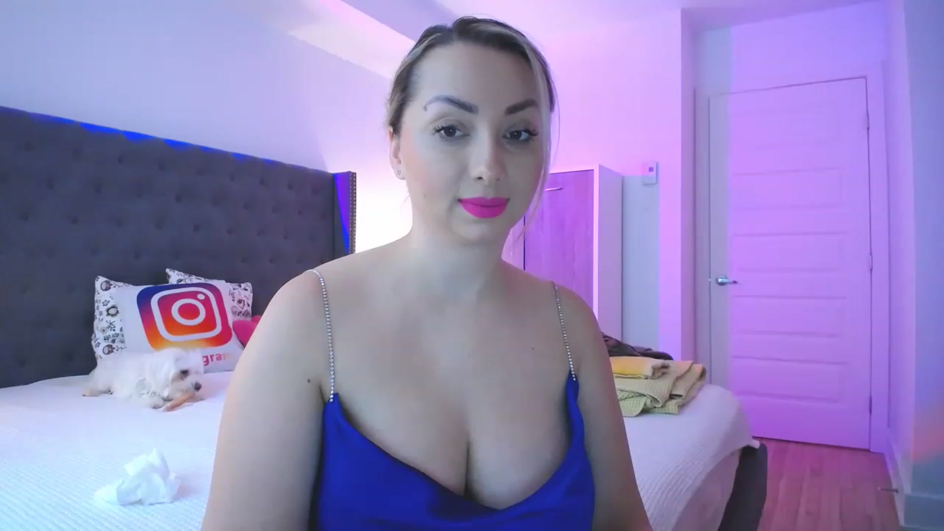 Gallery image thumbnail from NaturalOne_'s myfreecams stream on, 01/12/2023, 22:13 image 7 of 20
