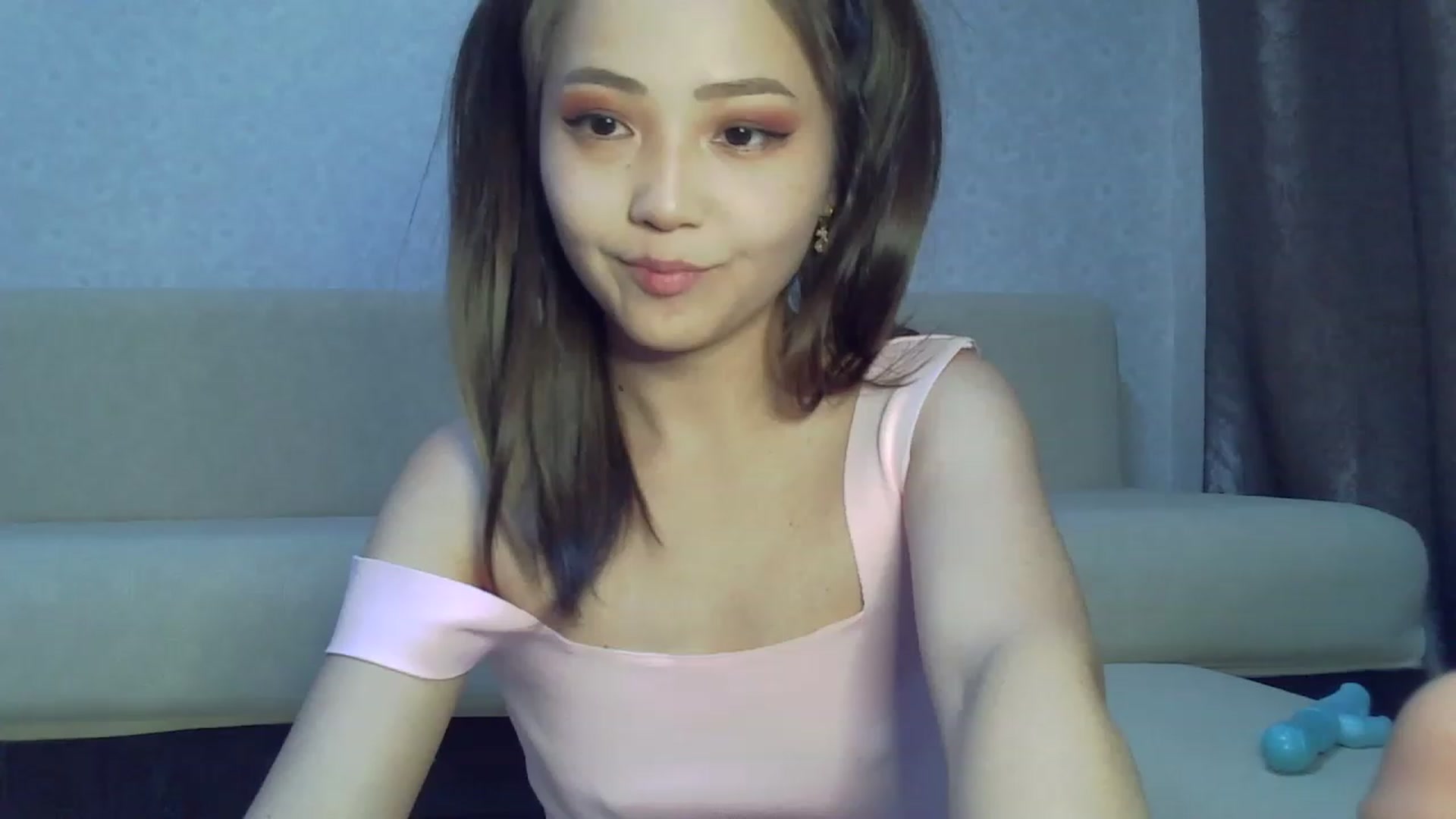 Gallery image thumbnail from Natural_Bunny's myfreecams stream on, 01/26/2023, 16:56 image 15 of 20