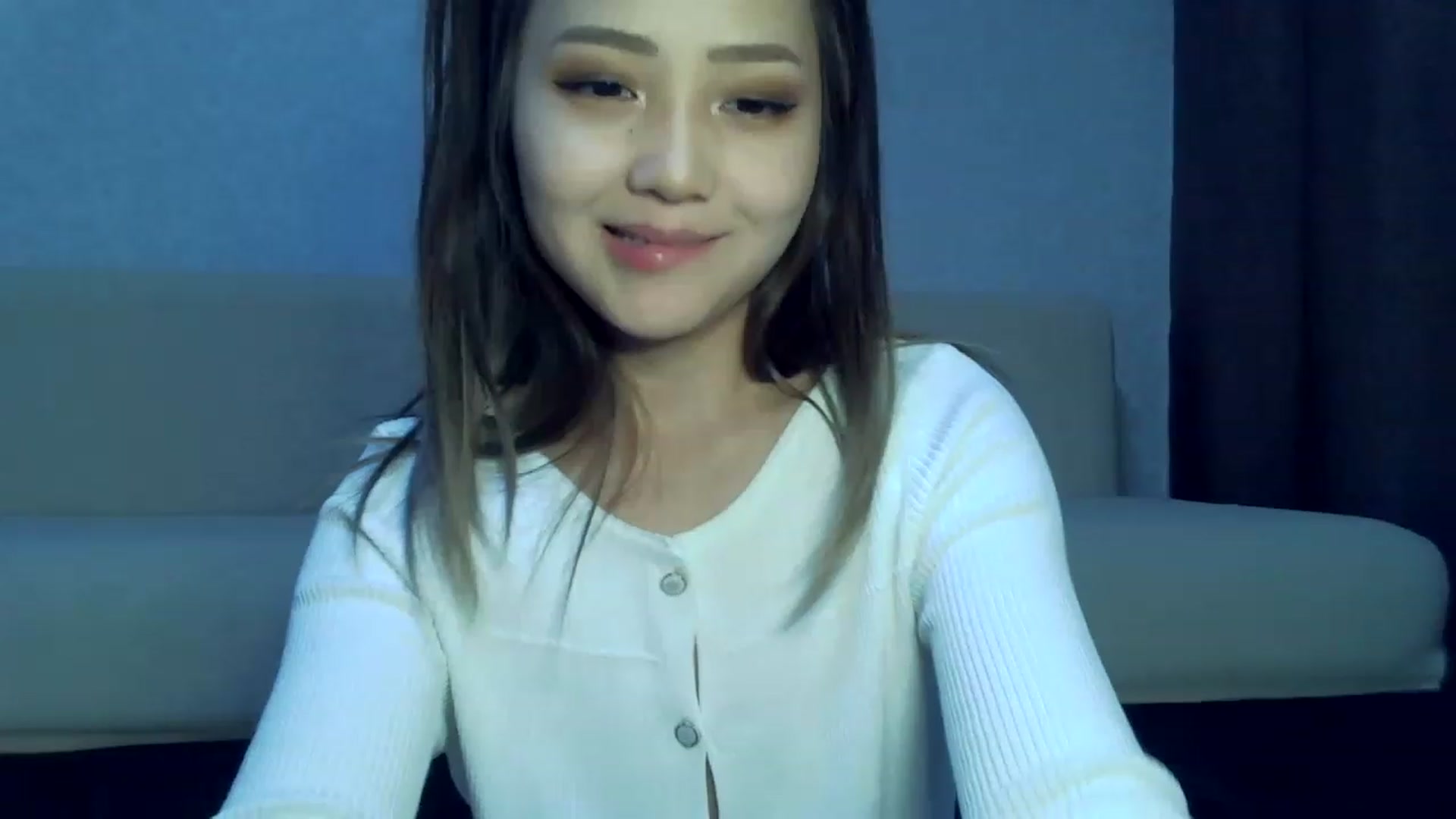 Gallery image thumbnail from Natural_Bunny's myfreecams stream on, 01/29/2023, 13:15 image 8 of 20