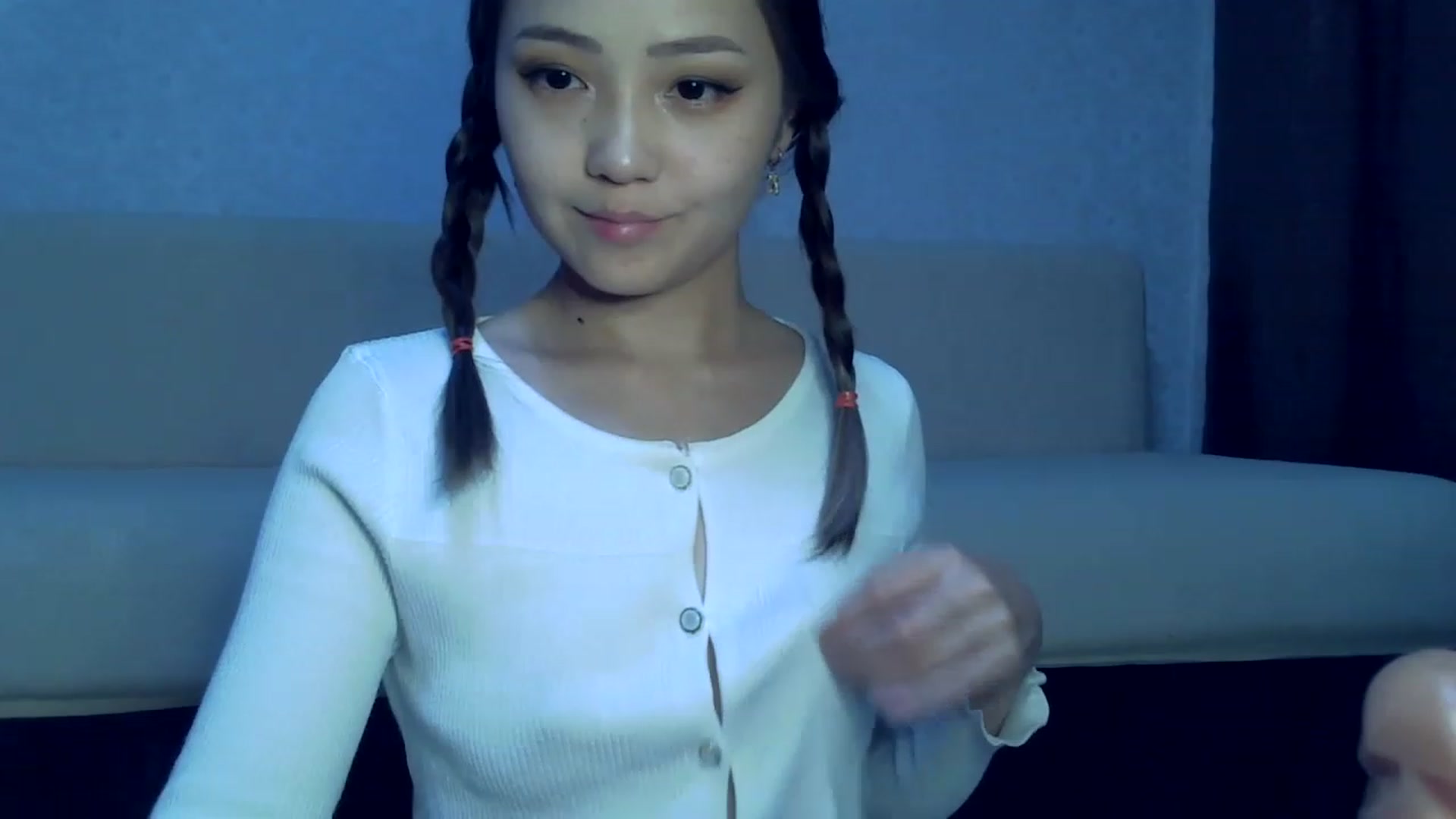 Gallery image thumbnail from Natural_Bunny's myfreecams stream on, 01/29/2023, 17:25 image 15 of 20