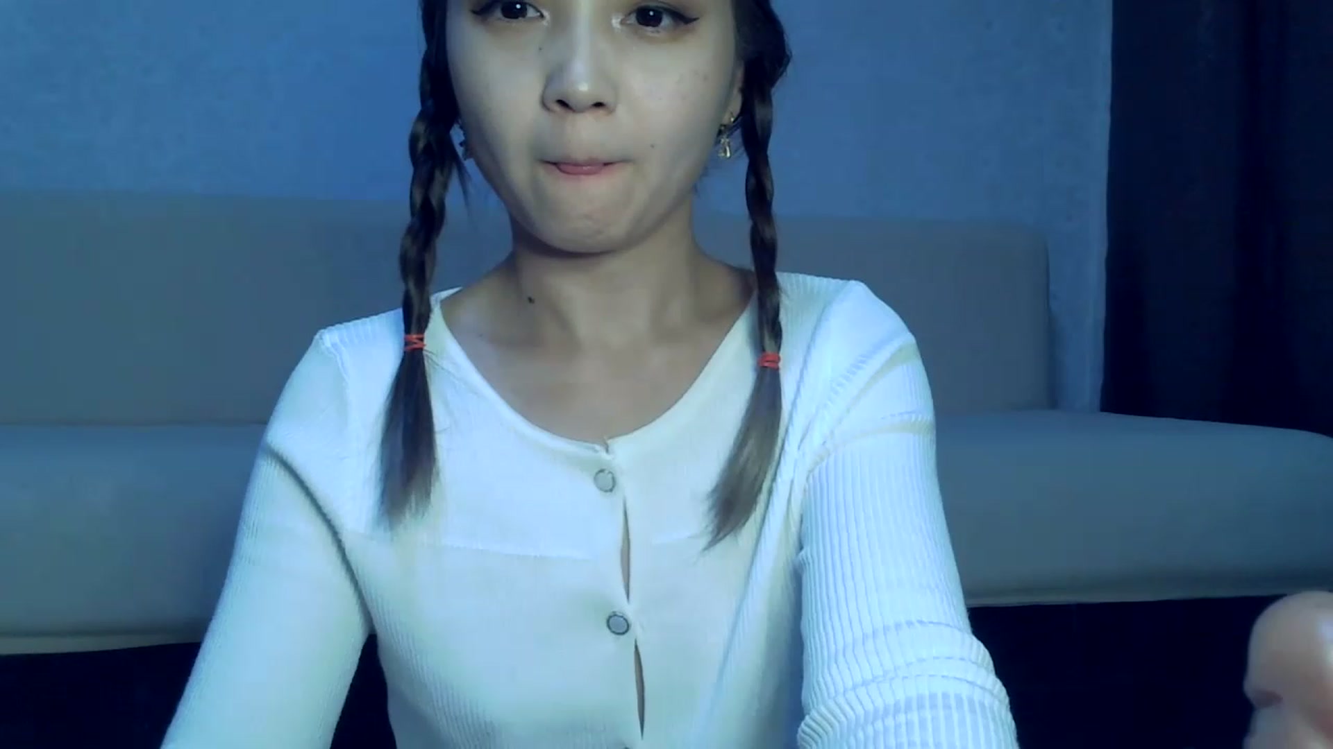 Gallery image thumbnail from Natural_Bunny's myfreecams stream on, 01/29/2023, 17:25 image 13 of 20