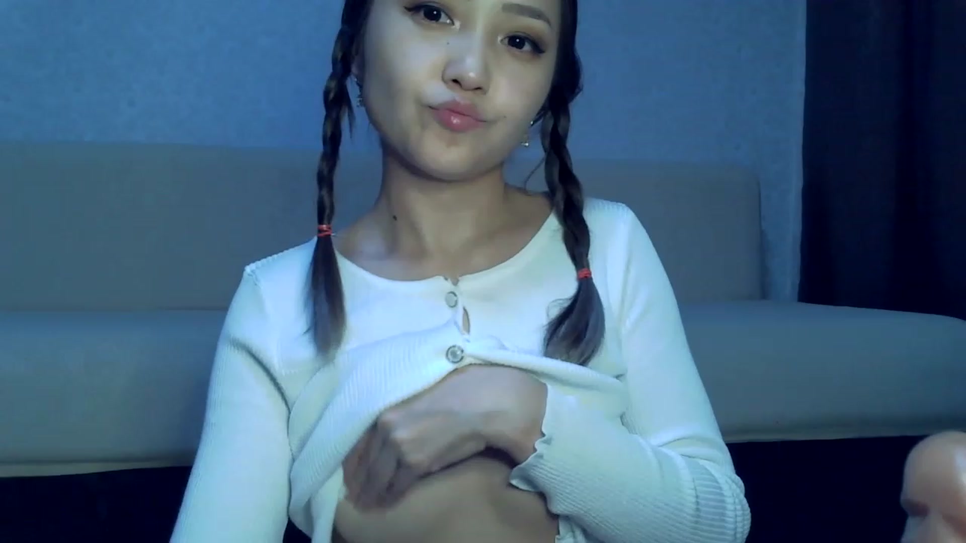 Gallery image thumbnail from Natural_Bunny's myfreecams stream on, 01/29/2023, 17:25 image 20 of 20