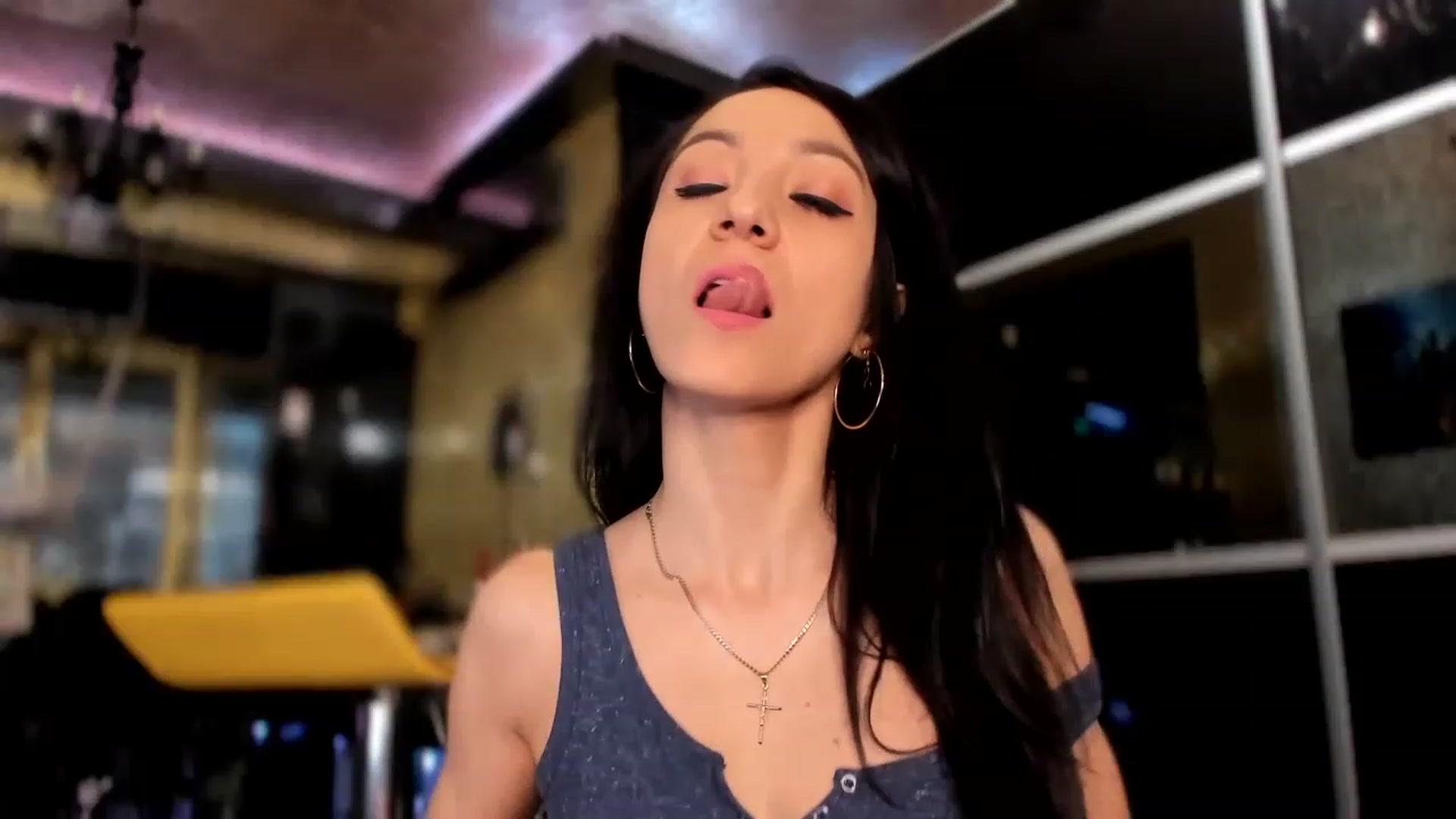 Gallery image thumbnail from Natural_Fit_'s myfreecams stream on, 04/24/2023, 08:13 image 8 of 20