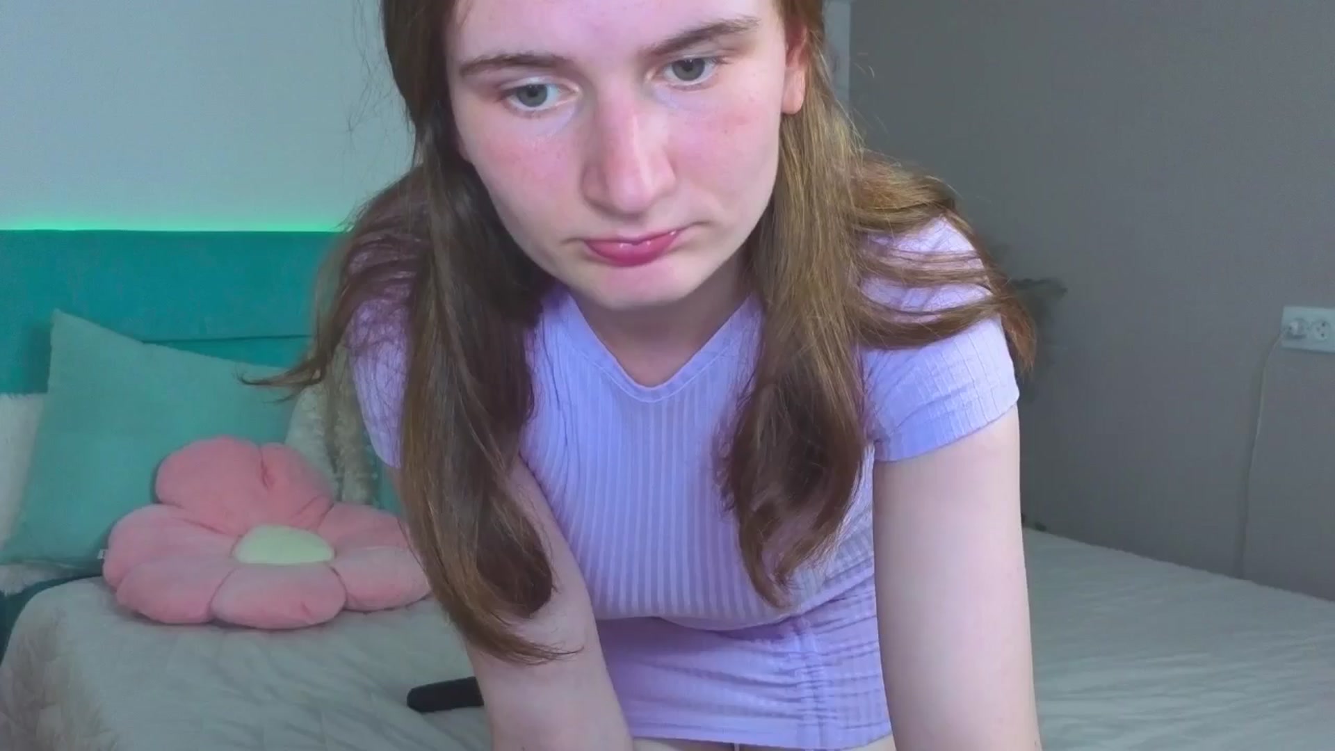 Gallery image thumbnail from Natural_meri's myfreecams stream on, 06/08/2025, 11:29 image 13 of 20