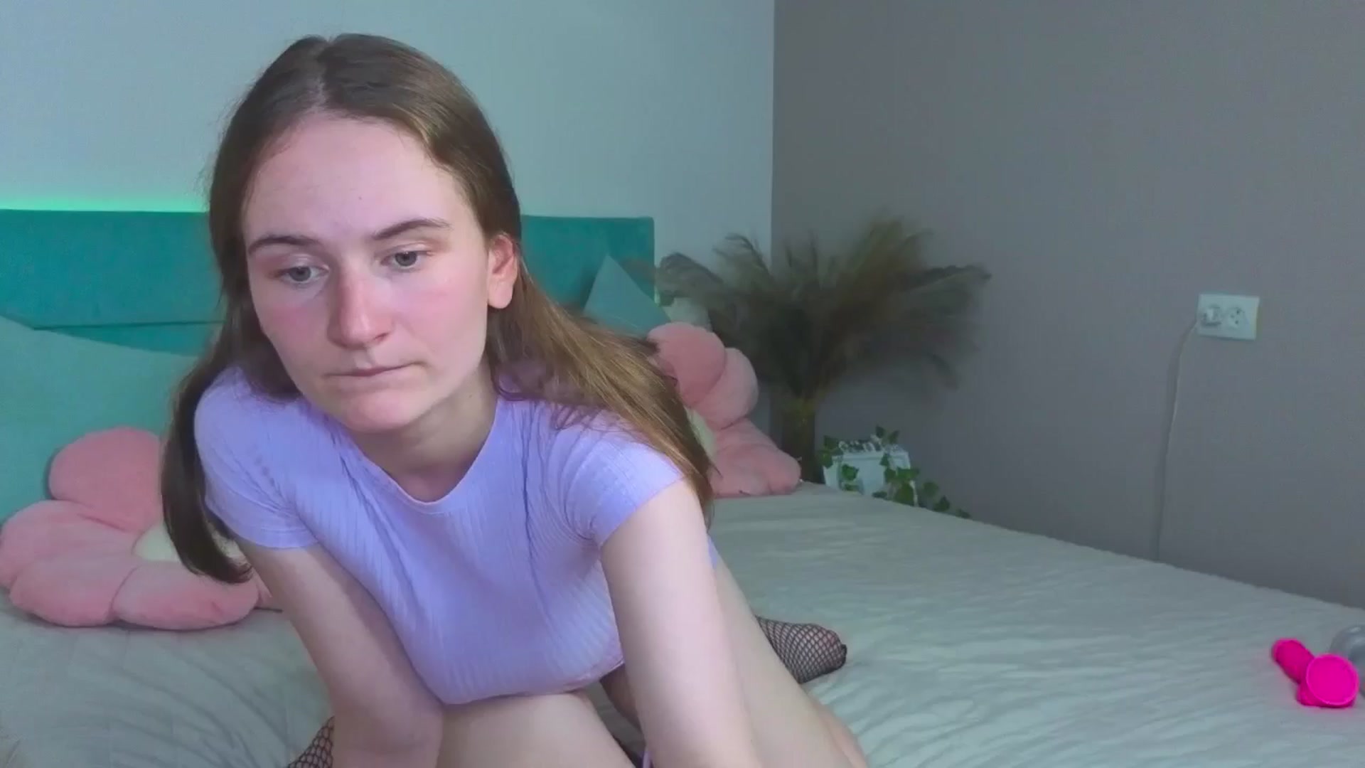 Gallery image thumbnail from Natural_meri's myfreecams stream on, 06/08/2025, 11:29 image 19 of 20