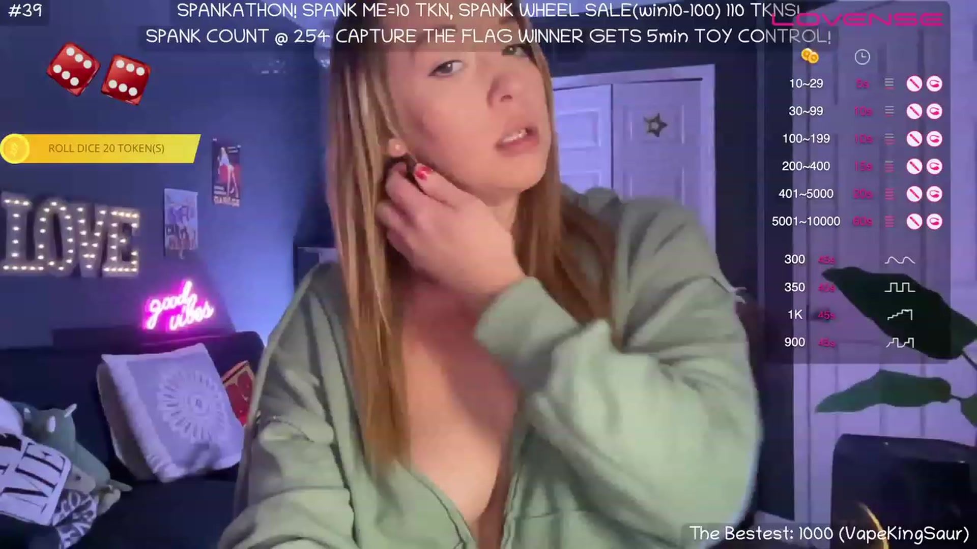 Gallery image thumbnail from NaturallyReal's myfreecams stream on, 01/12/2023, 05:30 image 9 of 20