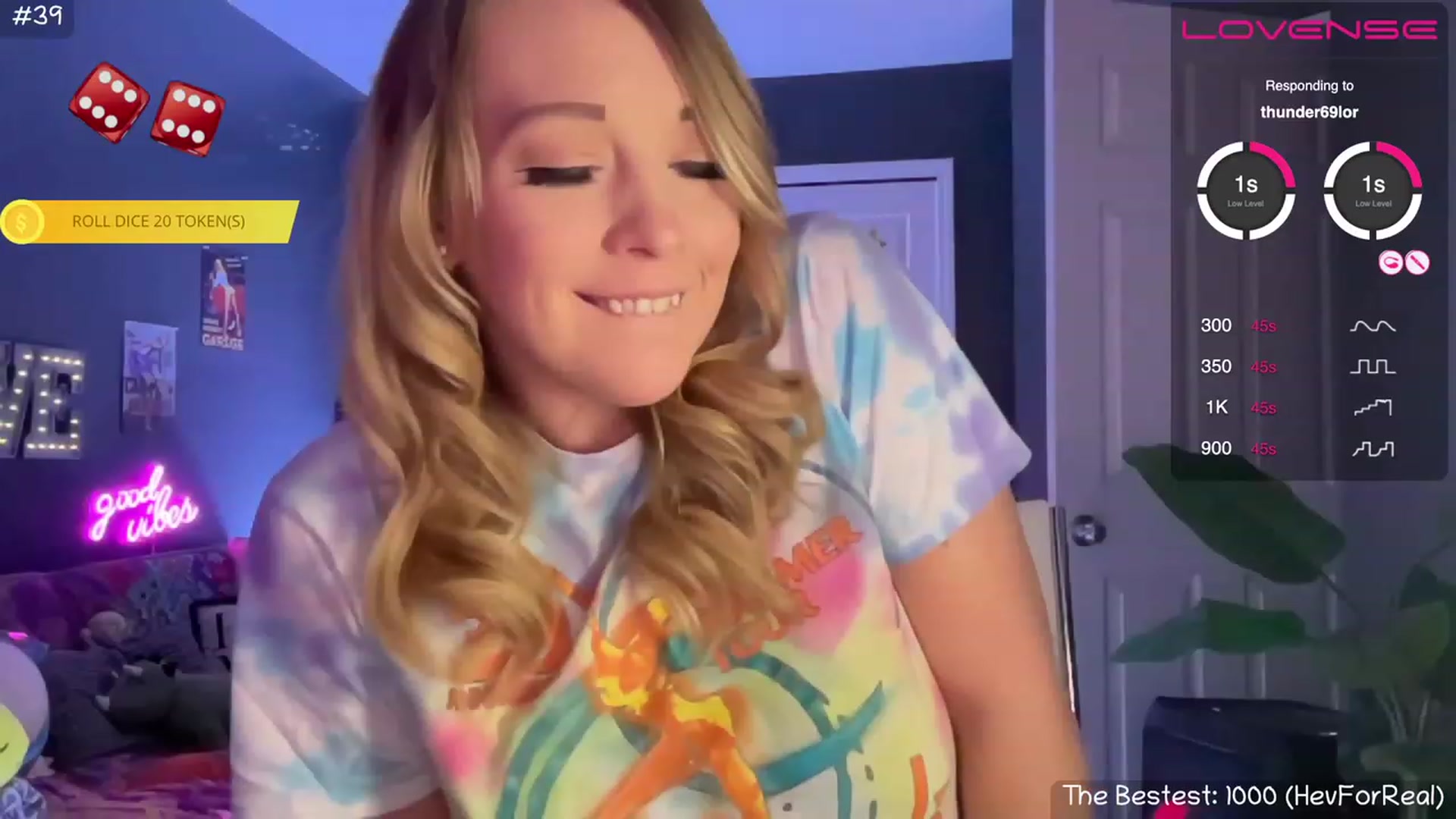 Gallery image thumbnail from NaturallyReal's myfreecams stream on, 01/19/2023, 04:45 image 1 of 20