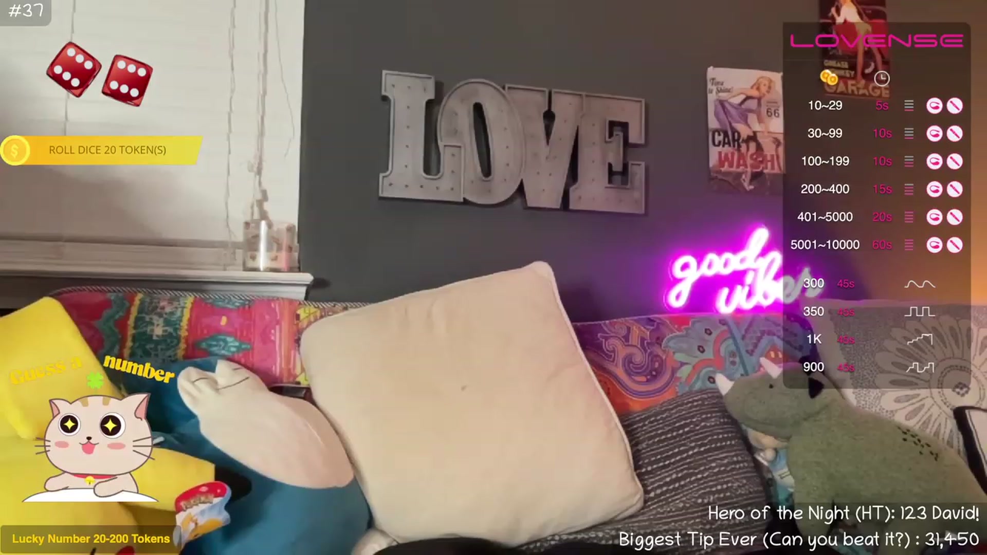 Gallery image thumbnail from NaturallyReal's myfreecams stream on, 01/27/2023, 04:08 image 3 of 20