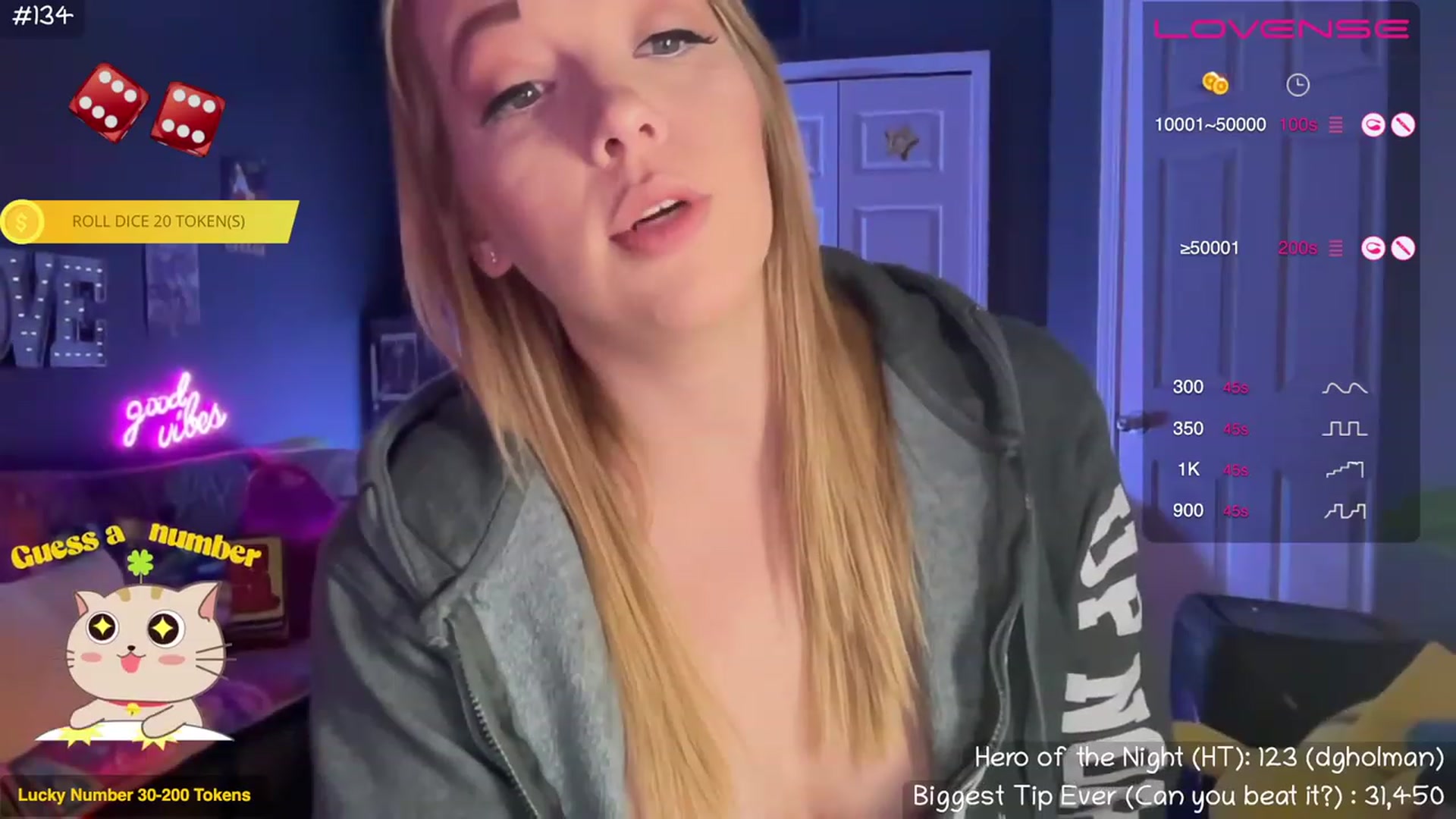 Gallery image thumbnail from NaturallyReal's myfreecams stream on, 02/18/2023, 05:25 image 3 of 20