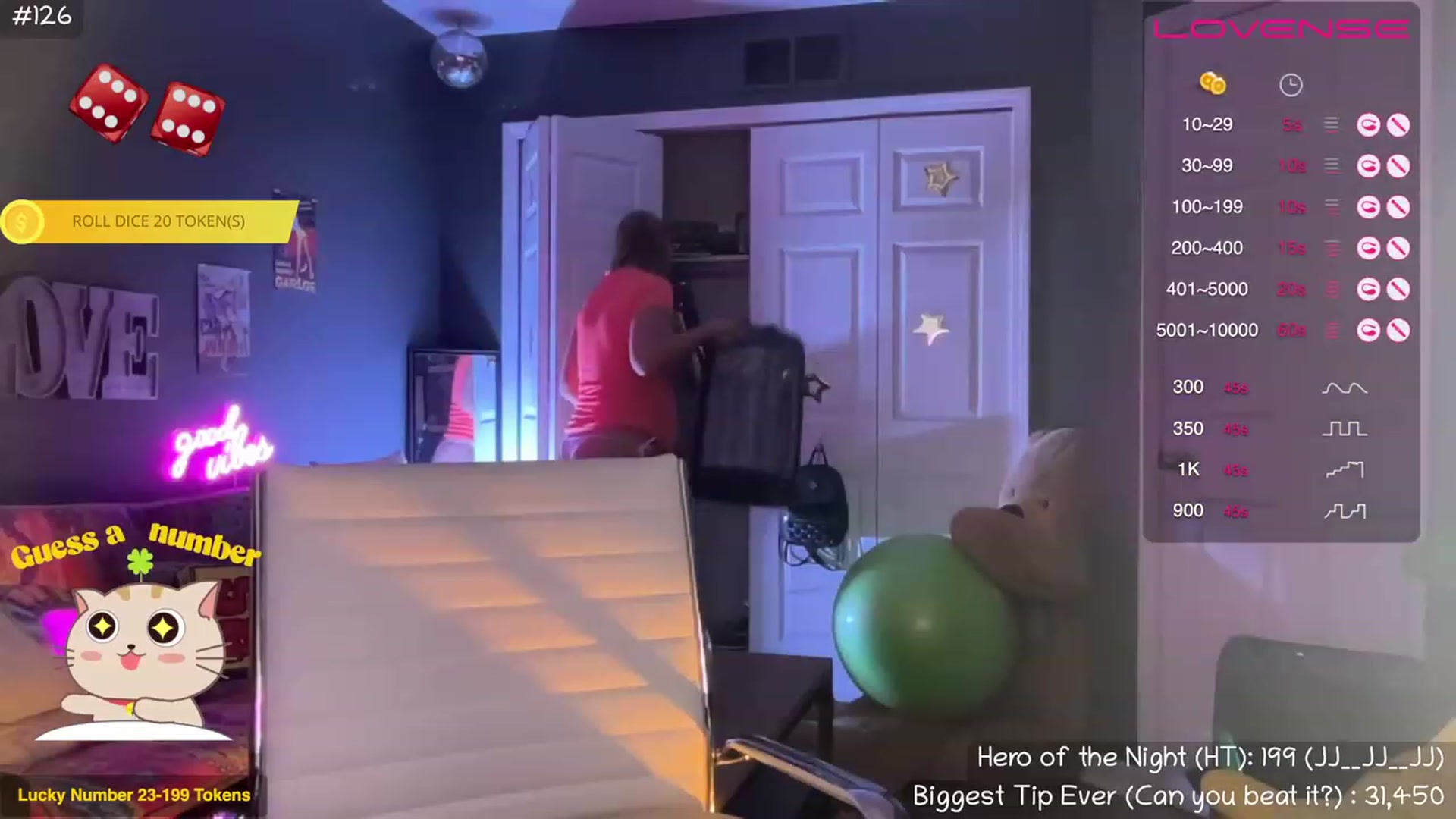 Gallery image thumbnail from NaturallyReal's myfreecams stream on, 02/19/2023, 04:42 image 6 of 20