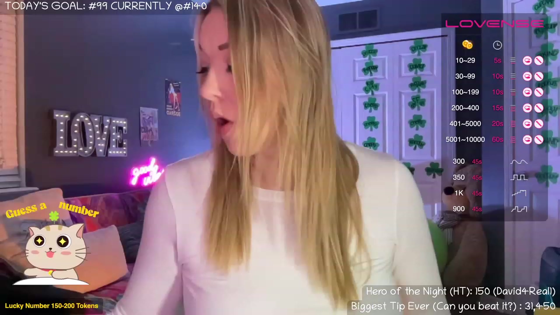 Gallery image thumbnail from NaturallyReal's myfreecams stream on, 03/12/2023, 02:35 image 1 of 20