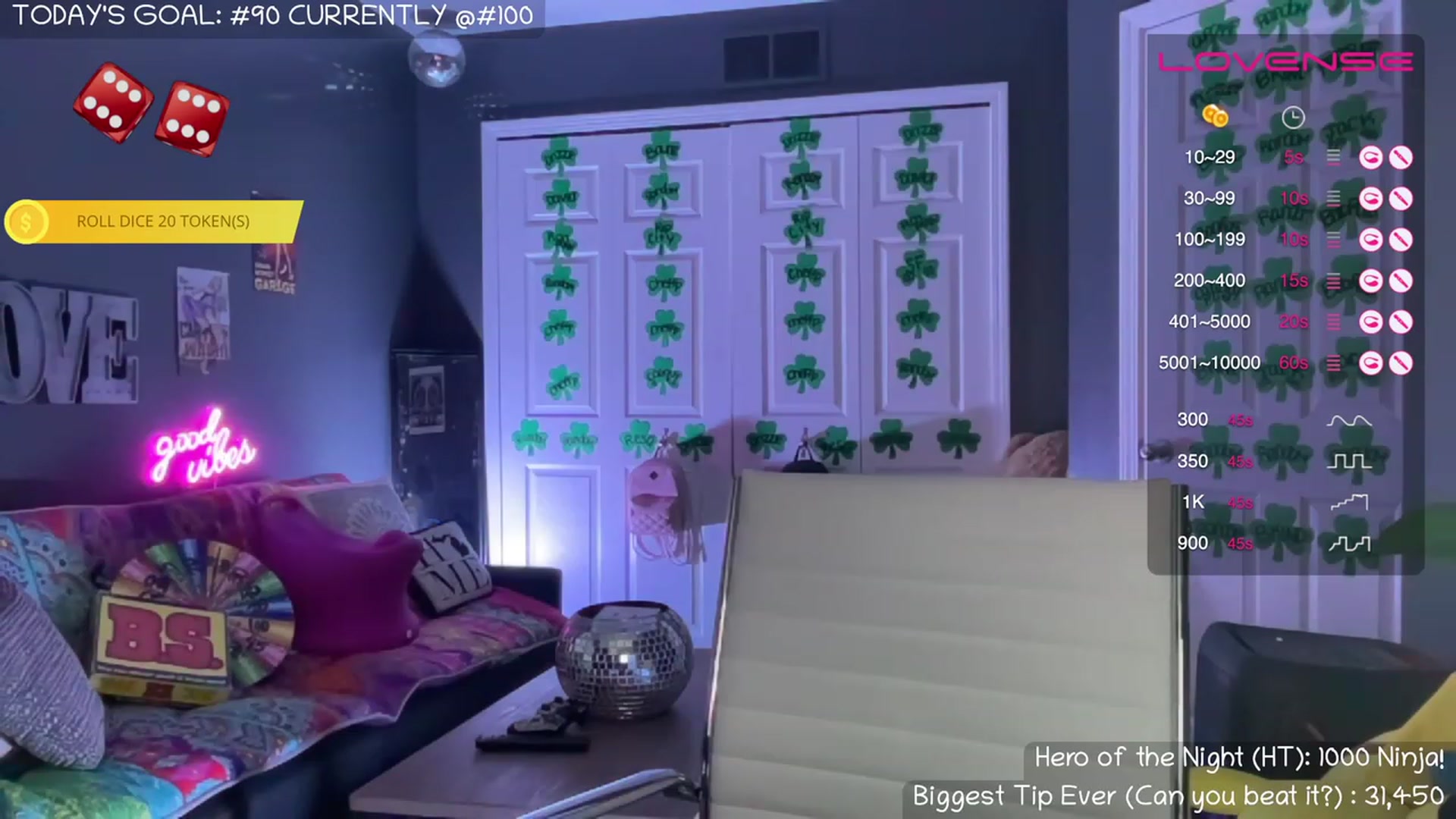 Gallery image thumbnail from NaturallyReal's myfreecams stream on, 03/15/2023, 05:37 image 18 of 20