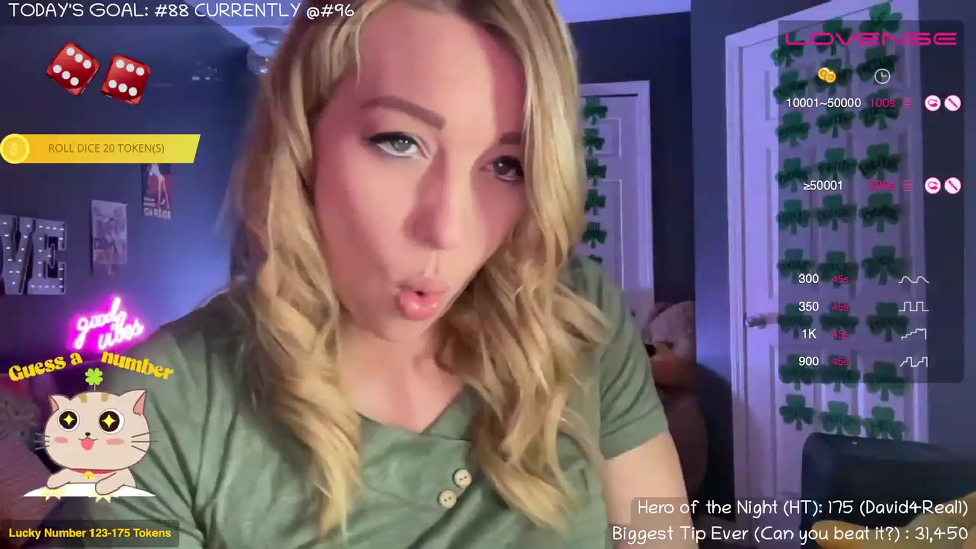 Gallery image thumbnail from NaturallyReal's myfreecams stream on, 03/23/2023, 04:29 image 9 of 20