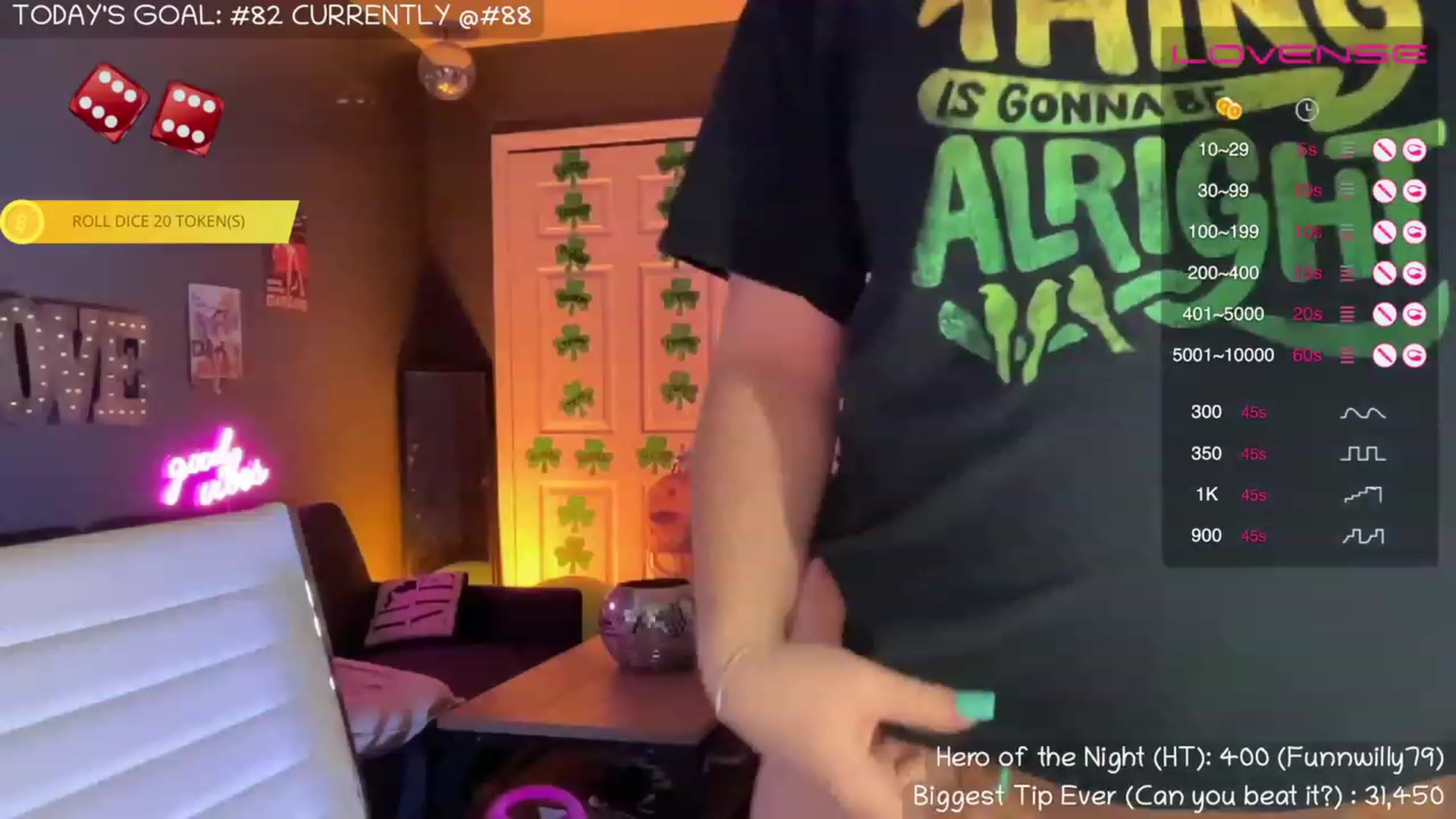 Gallery image thumbnail from NaturallyReal's myfreecams stream on, 03/26/2023, 05:32 image 15 of 20