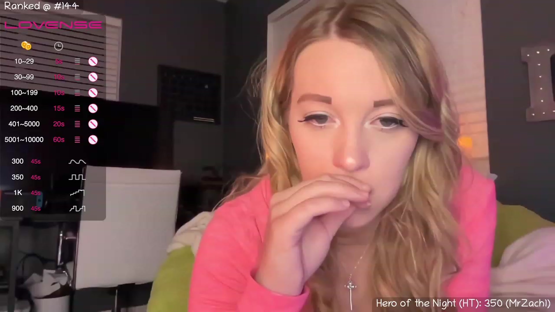 Gallery image thumbnail from NaturallyReal's myfreecams stream on, 08/12/2023, 04:05 image 5 of 20