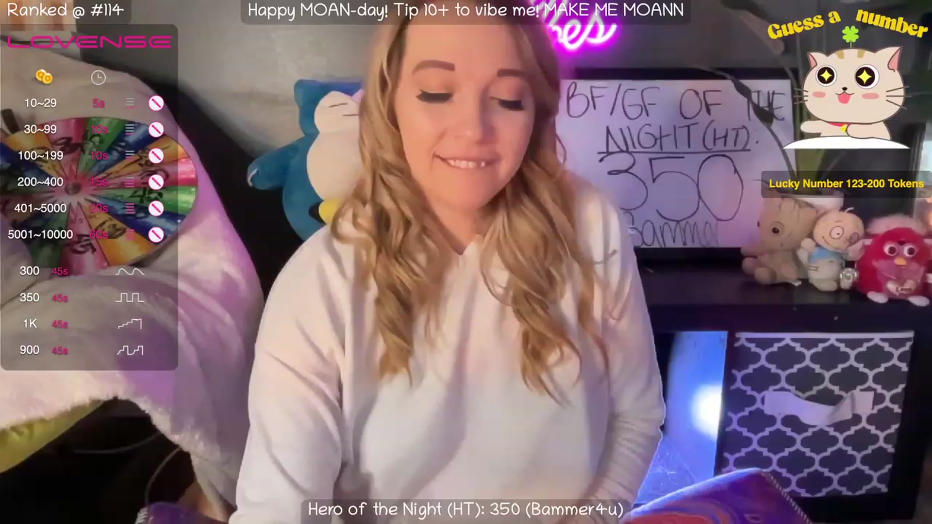 Gallery image thumbnail from NaturallyReal's myfreecams stream on, 08/15/2023, 03:02 image 16 of 20