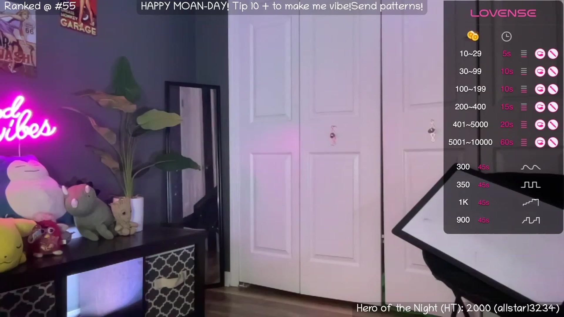 Gallery image thumbnail from NaturallyReal's myfreecams stream on, 09/19/2023, 07:19 image 1 of 20