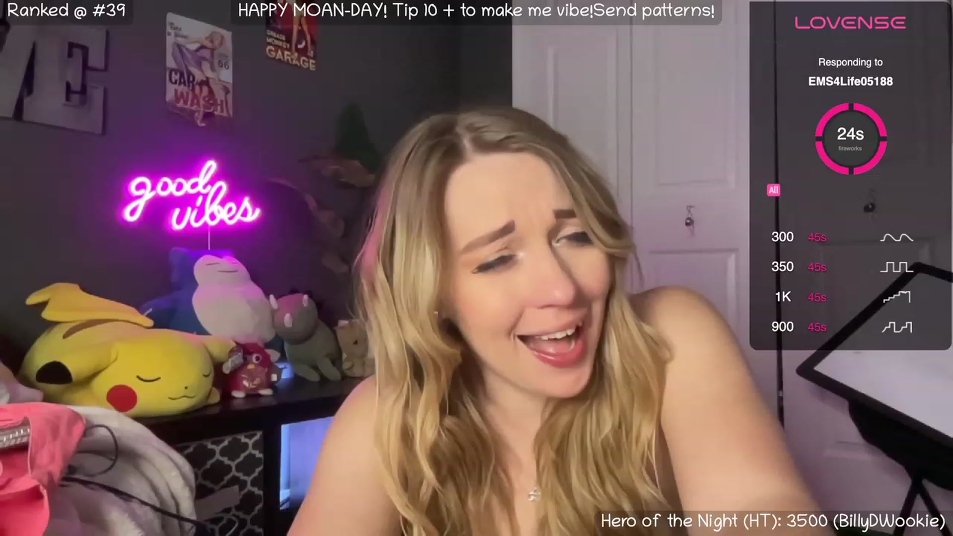 Gallery image thumbnail from NaturallyReal's myfreecams stream on, 09/19/2023, 07:22 image 18 of 20