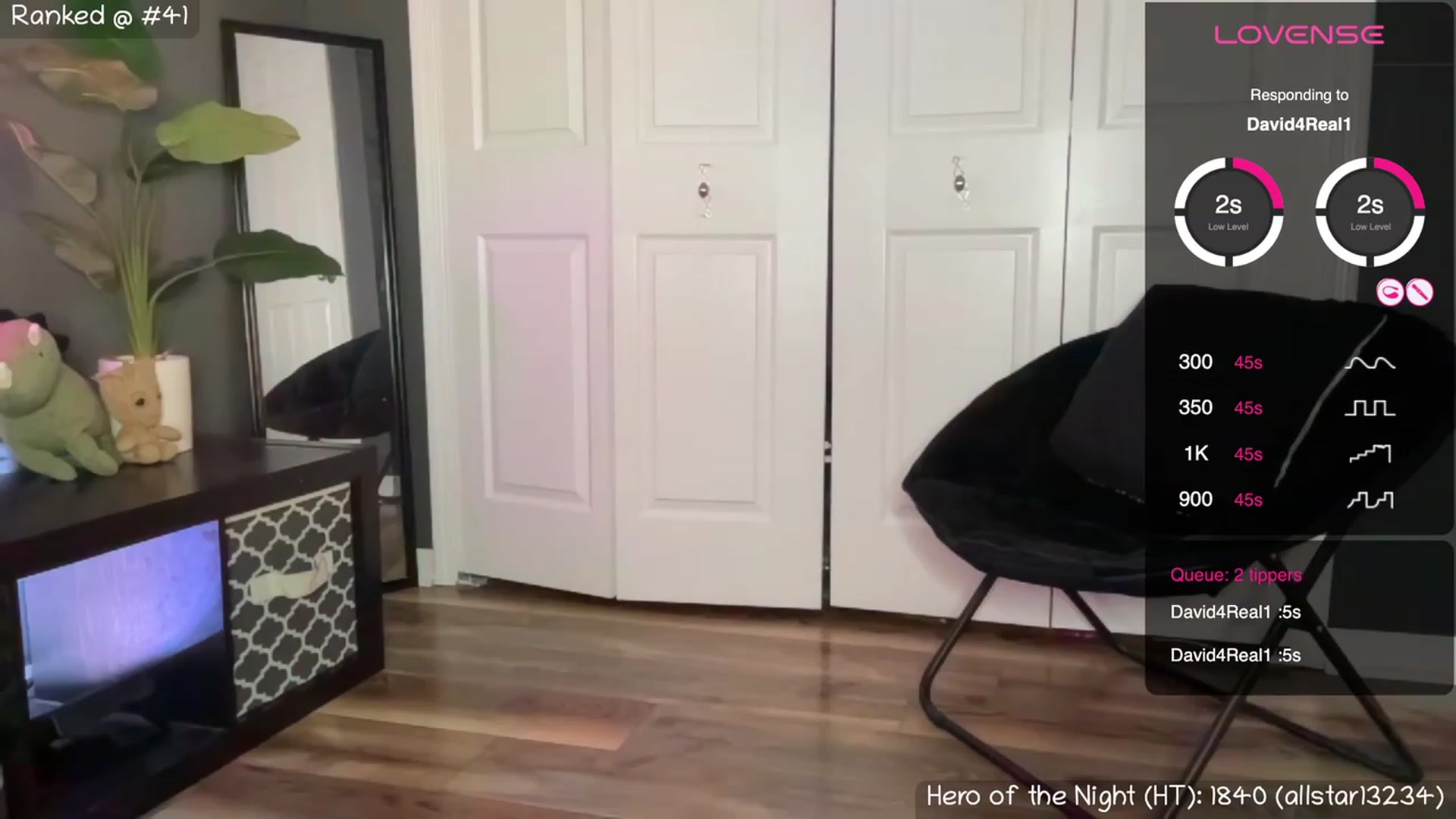 Gallery image thumbnail from NaturallyReal's myfreecams stream on, 09/21/2023, 02:37 image 2 of 20
