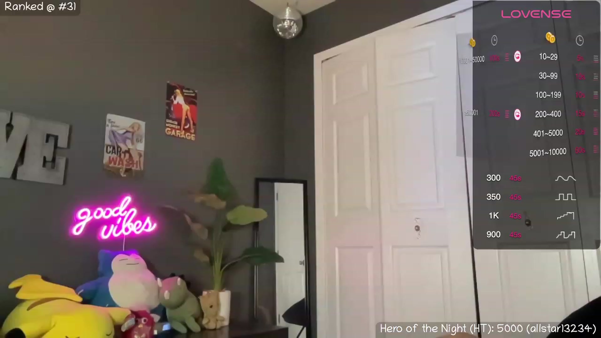 Gallery image thumbnail from NaturallyReal's myfreecams stream on, 09/22/2023, 10:11 image 17 of 20