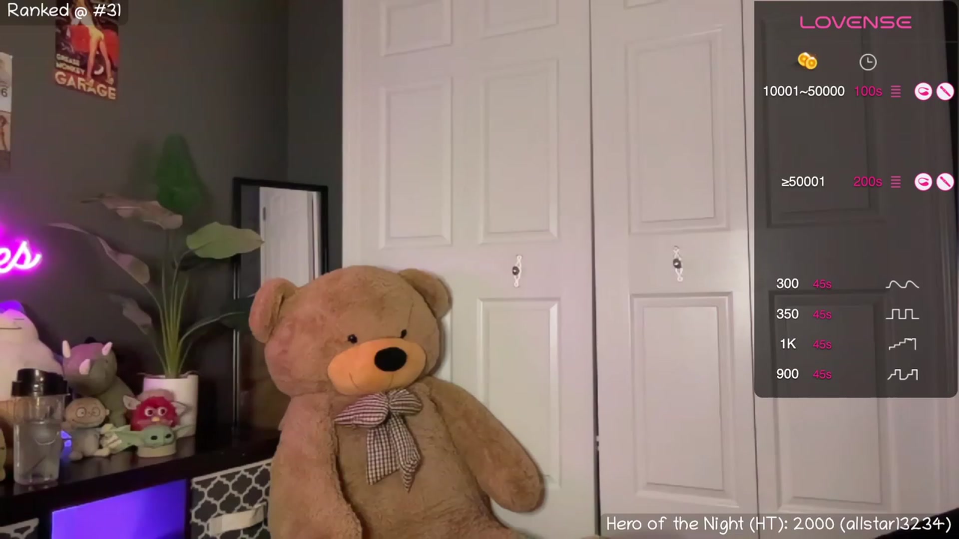 Gallery image thumbnail from NaturallyReal's myfreecams stream on, 09/26/2023, 02:25 image 15 of 20