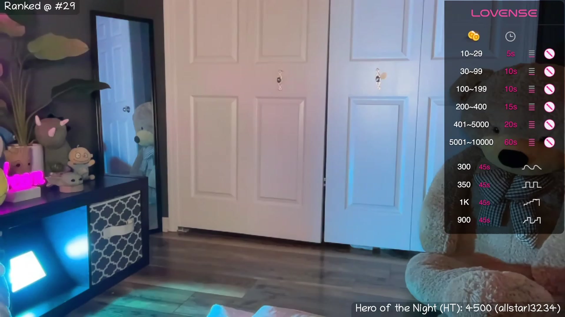 Gallery image thumbnail from NaturallyReal's myfreecams stream on, 09/29/2023, 03:26 image 5 of 20