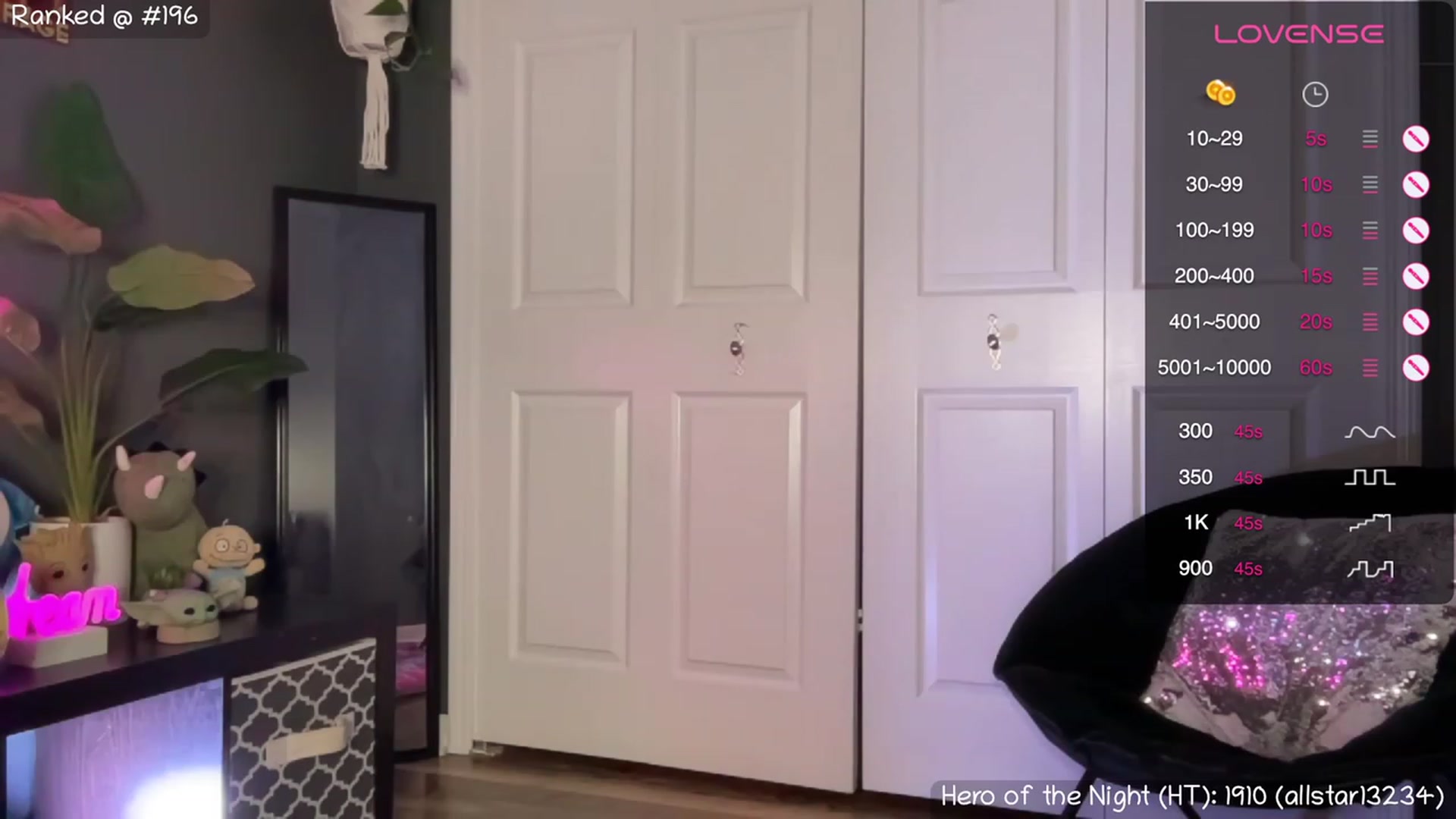 Gallery image thumbnail from NaturallyReal's myfreecams stream on, 10/07/2023, 03:53 image 14 of 20