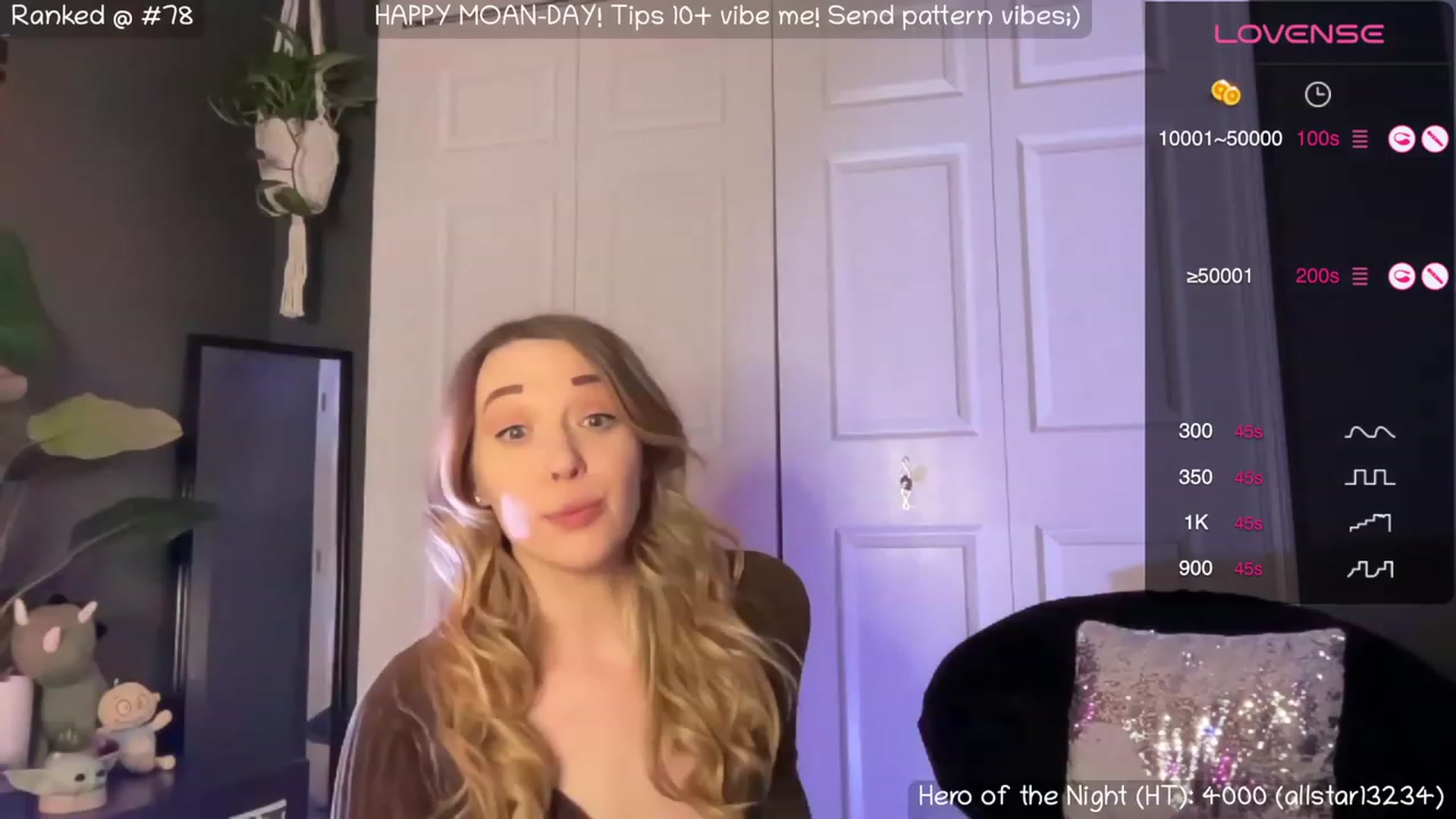 Gallery image thumbnail from NaturallyReal's myfreecams stream on, 10/10/2023, 04:58 image 2 of 20