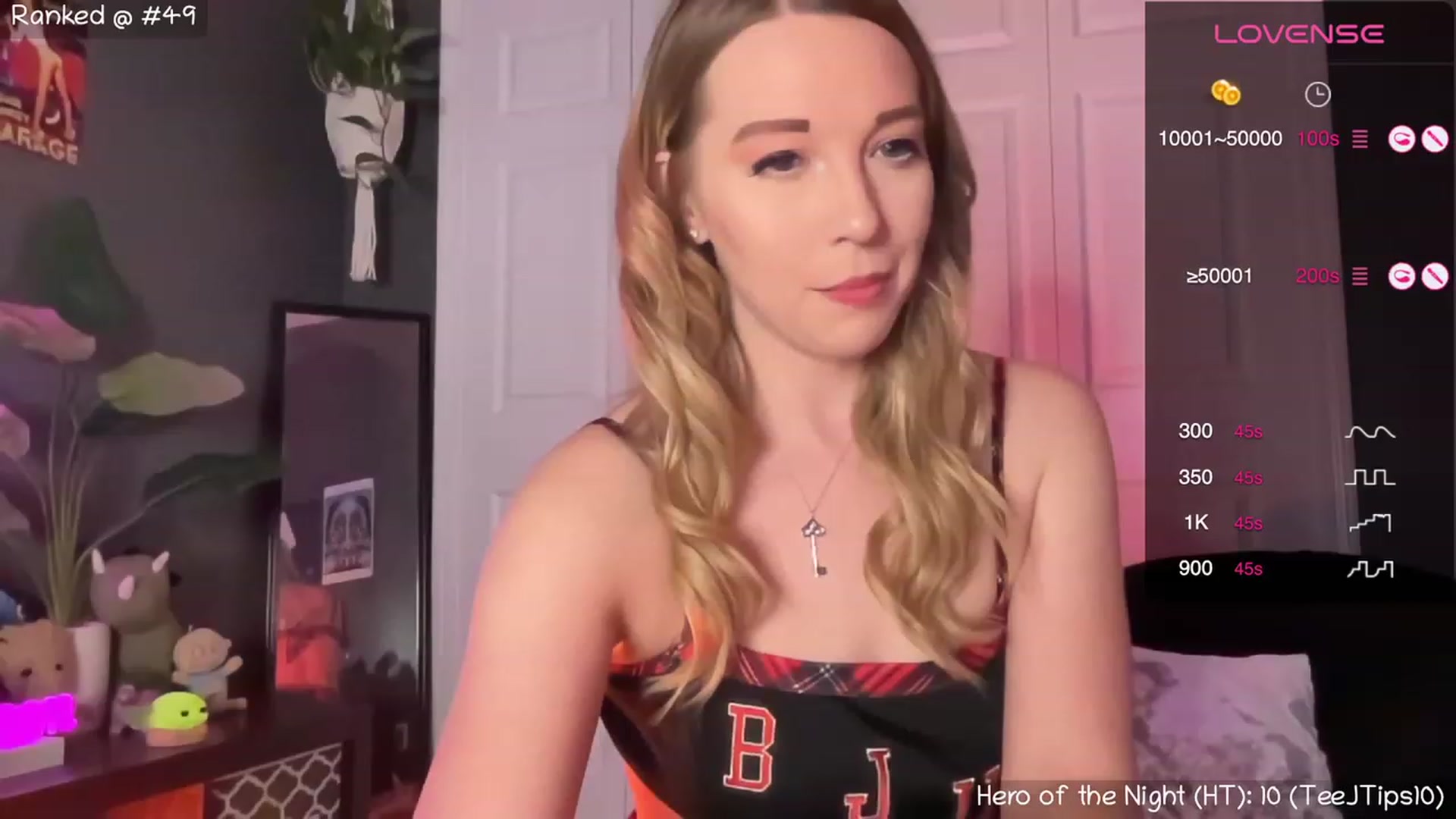 Gallery image thumbnail from NaturallyReal's myfreecams stream on, 10/21/2023, 01:50 image 3 of 20
