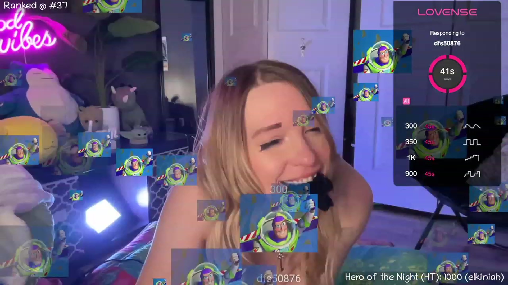Gallery image thumbnail from NaturallyReal's myfreecams stream on, 10/28/2023, 08:00 image 11 of 20