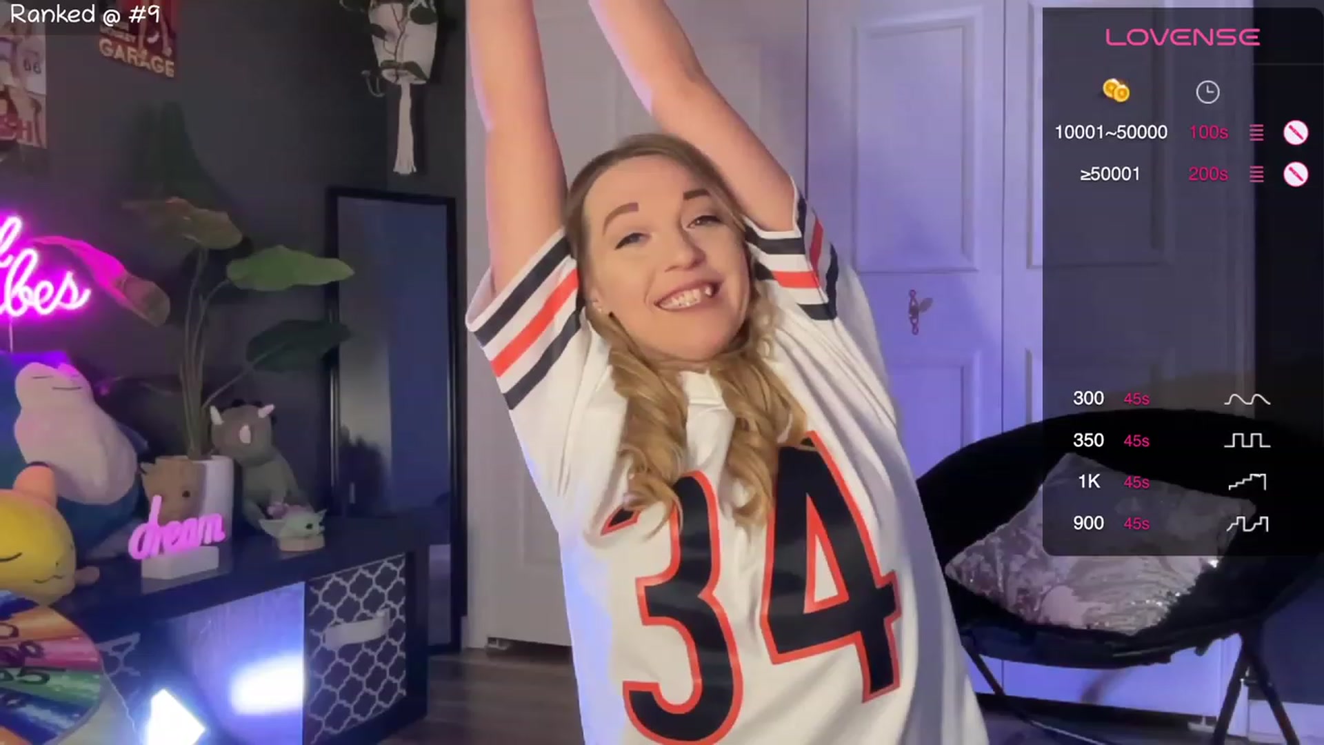 Gallery image thumbnail from NaturallyReal's myfreecams stream on, 11/10/2023, 07:03 image 3 of 20