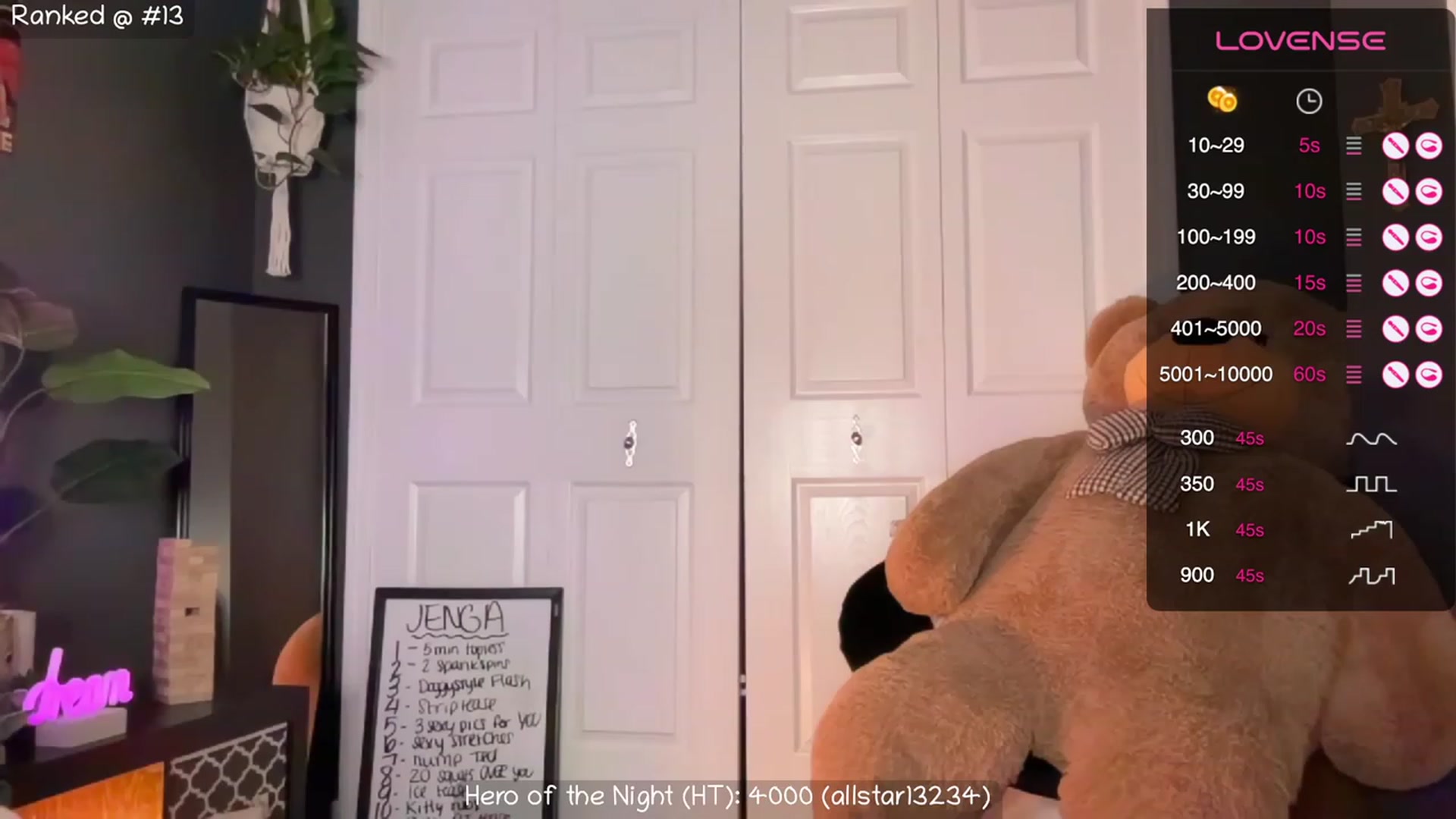 Gallery image thumbnail from NaturallyReal's myfreecams stream on, 11/16/2023, 03:47 image 1 of 20