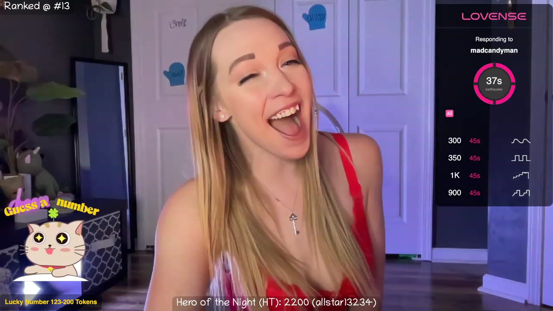 Gallery image thumbnail from NaturallyReal's myfreecams stream on, 11/17/2023, 05:47 image 10 of 20