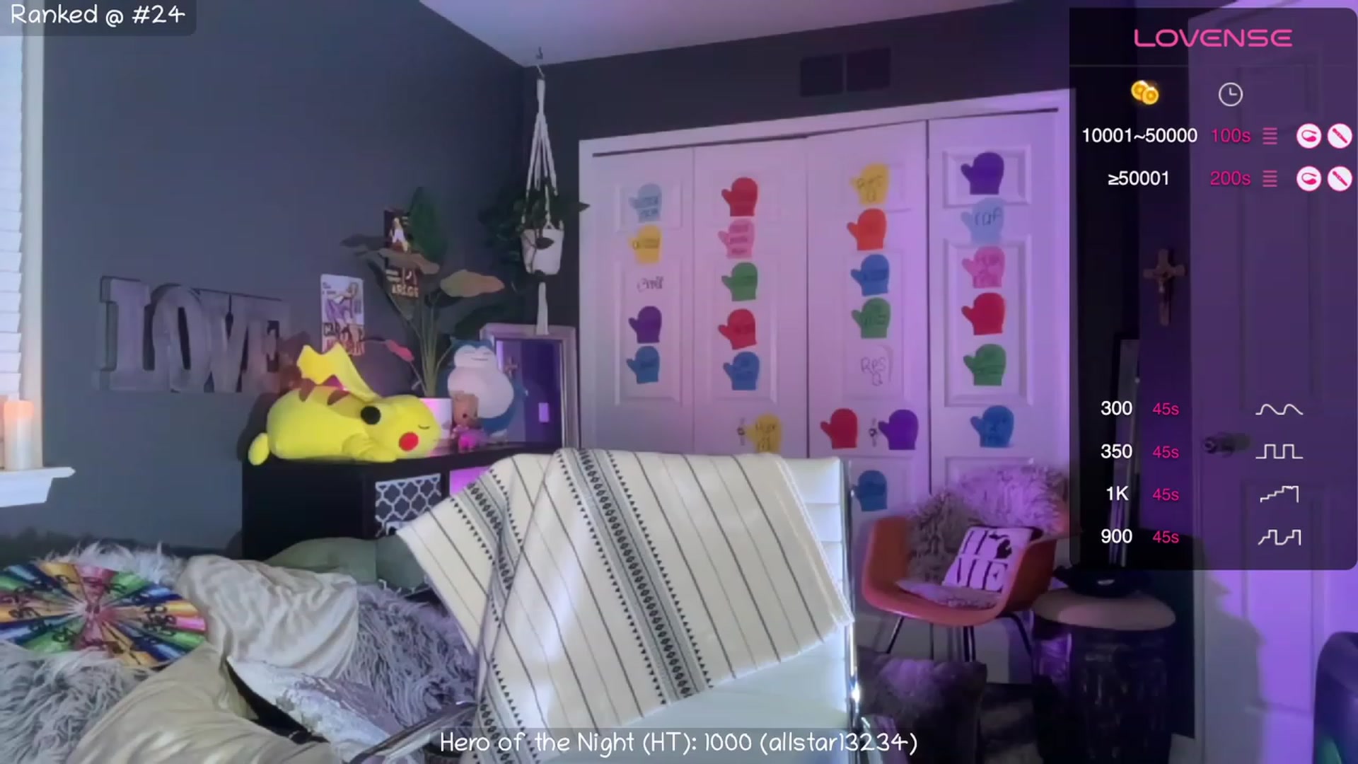 Gallery image thumbnail from NaturallyReal's myfreecams stream on, 11/29/2023, 03:20 image 6 of 20
