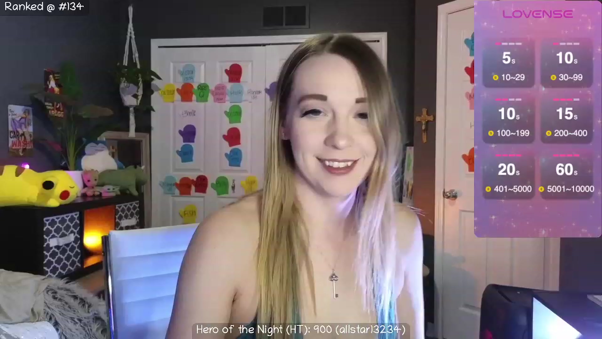 Gallery image thumbnail from NaturallyReal's myfreecams stream on, 12/07/2023, 04:37 image 1 of 20