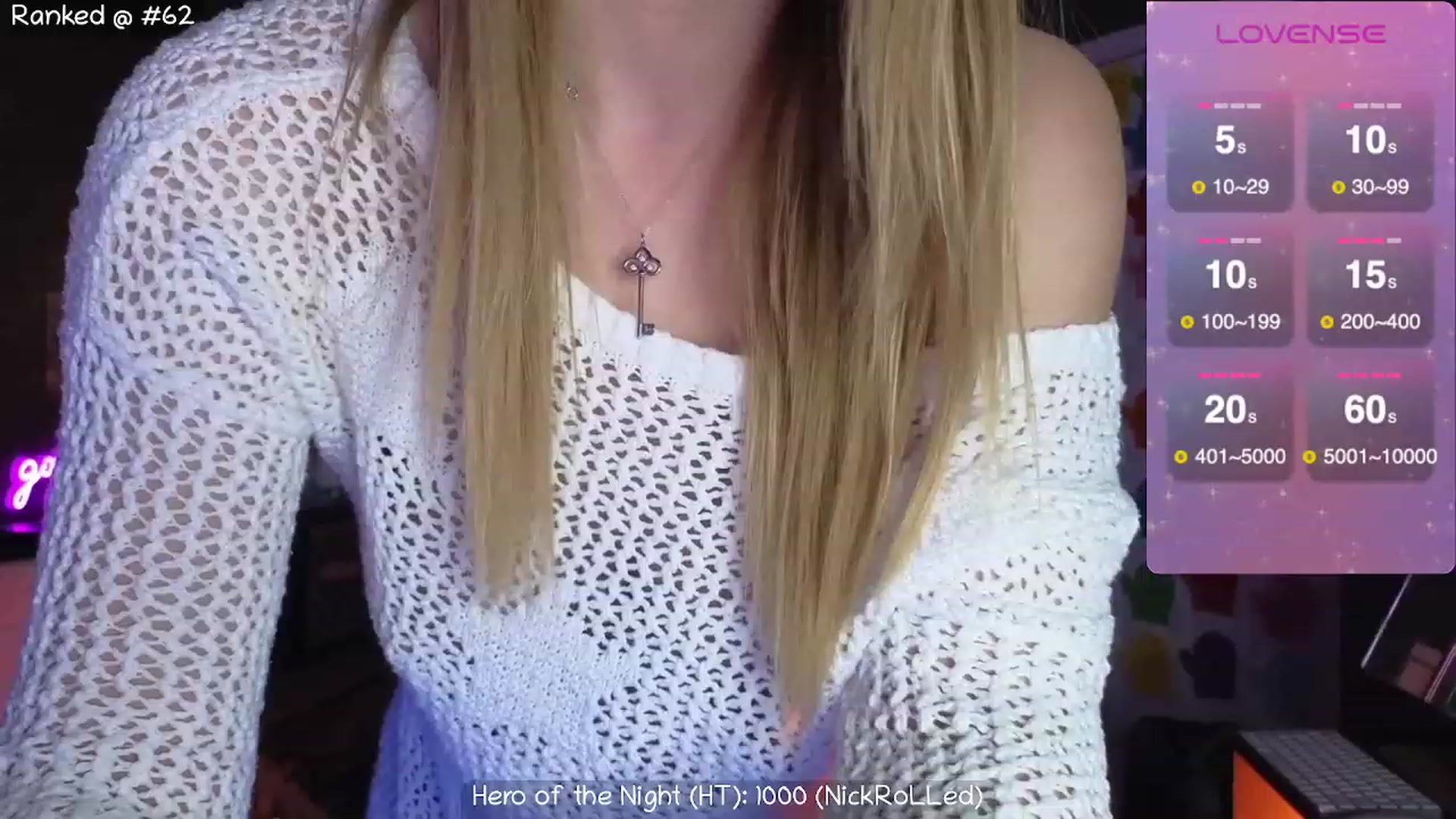 Gallery image thumbnail from NaturallyReal's myfreecams stream on, 12/15/2023, 04:35 image 10 of 20