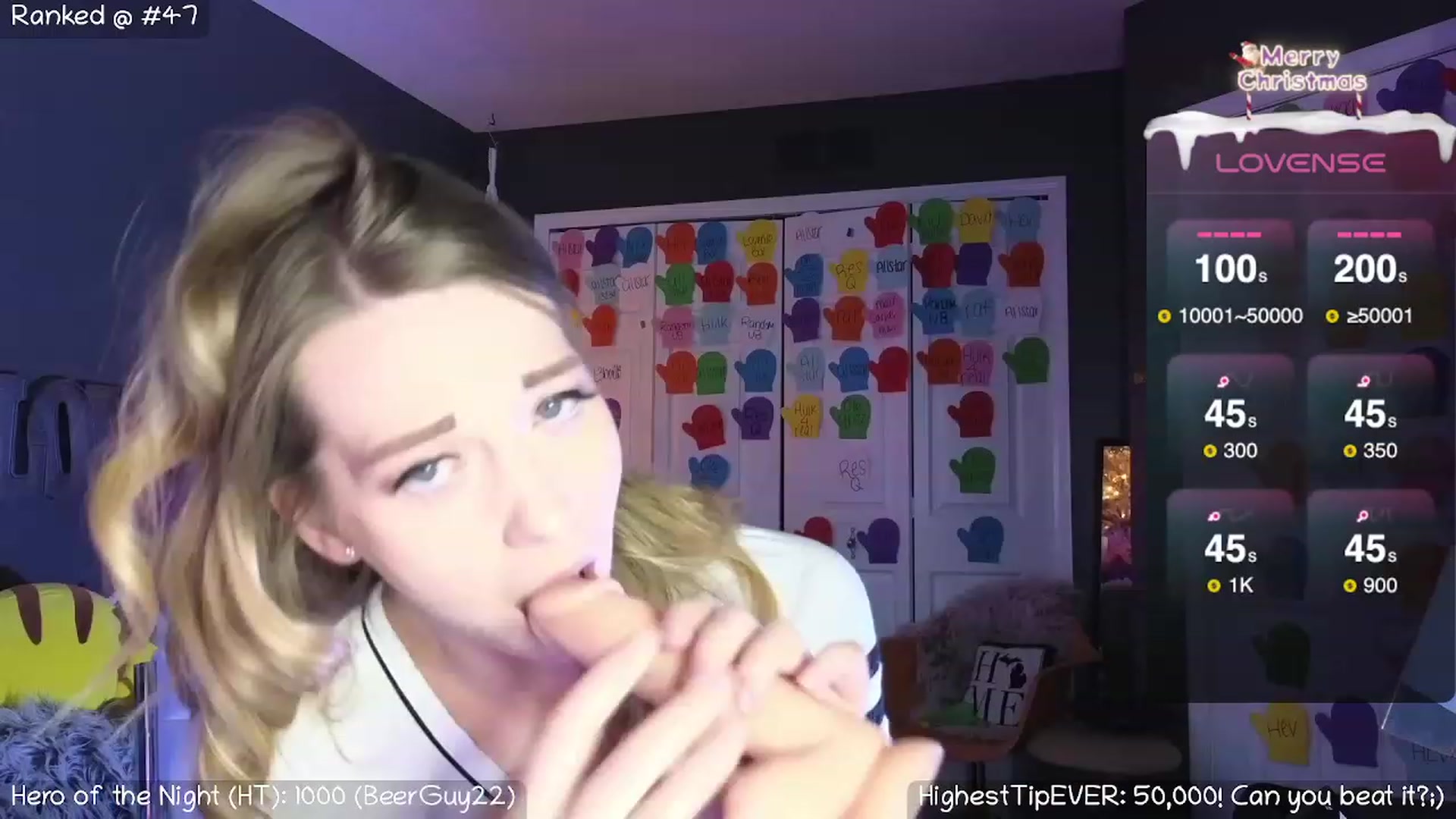 Gallery image thumbnail from NaturallyReal's myfreecams stream on, 01/01/2024, 07:46 image 7 of 20