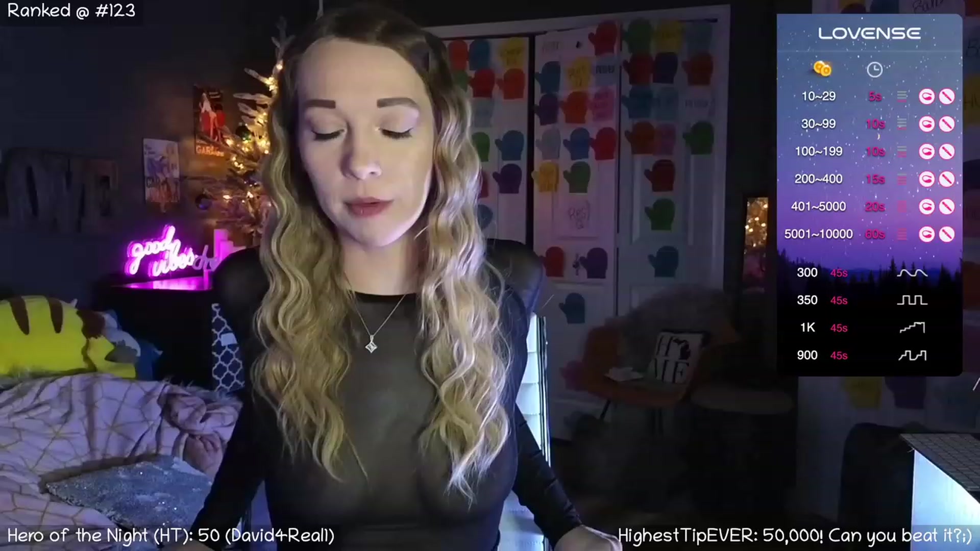 Gallery image thumbnail from NaturallyReal's myfreecams stream on, 01/07/2024, 03:43 image 10 of 20