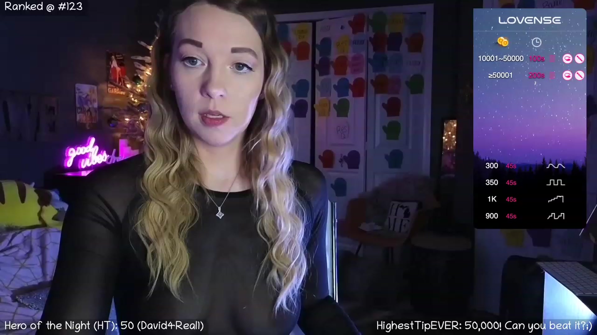Gallery image thumbnail from NaturallyReal's myfreecams stream on, 01/07/2024, 03:43 image 8 of 20